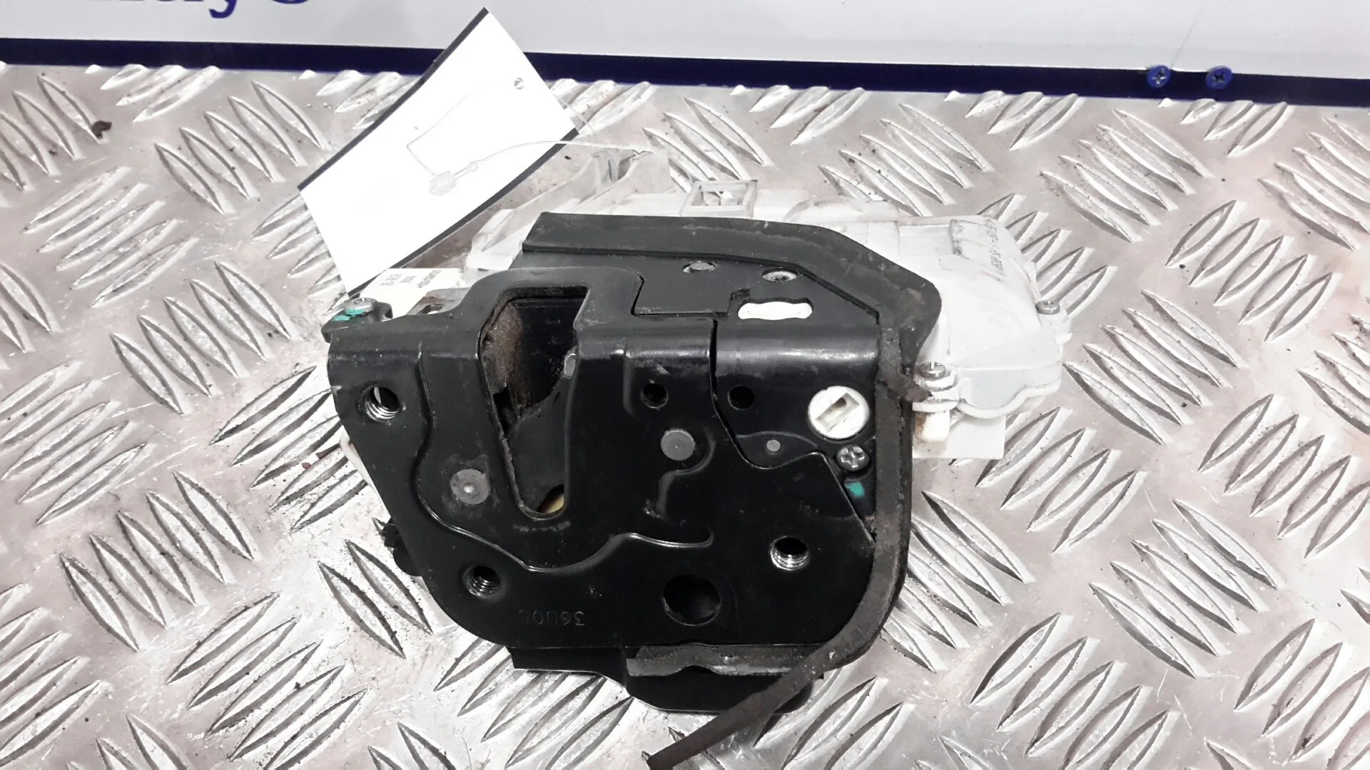 Cerradura Puerta Delantera Derecha para Audi A4 Berlina (8E)