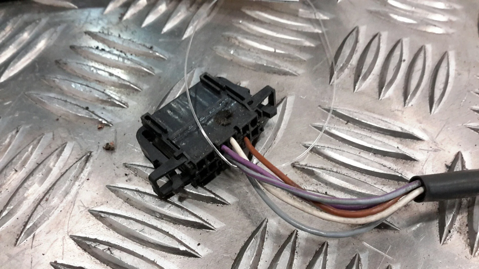 Retrovisor Izquierdo para Volkswagen Passat Variant (3B6)