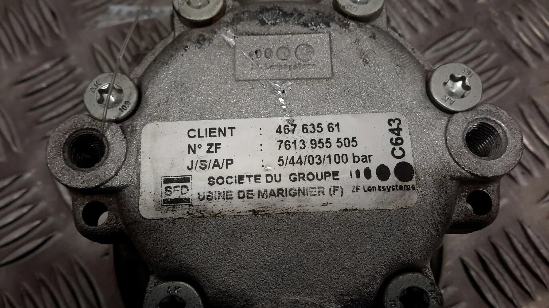 Bomba Direccion para Alfa Romeo 147 (190)