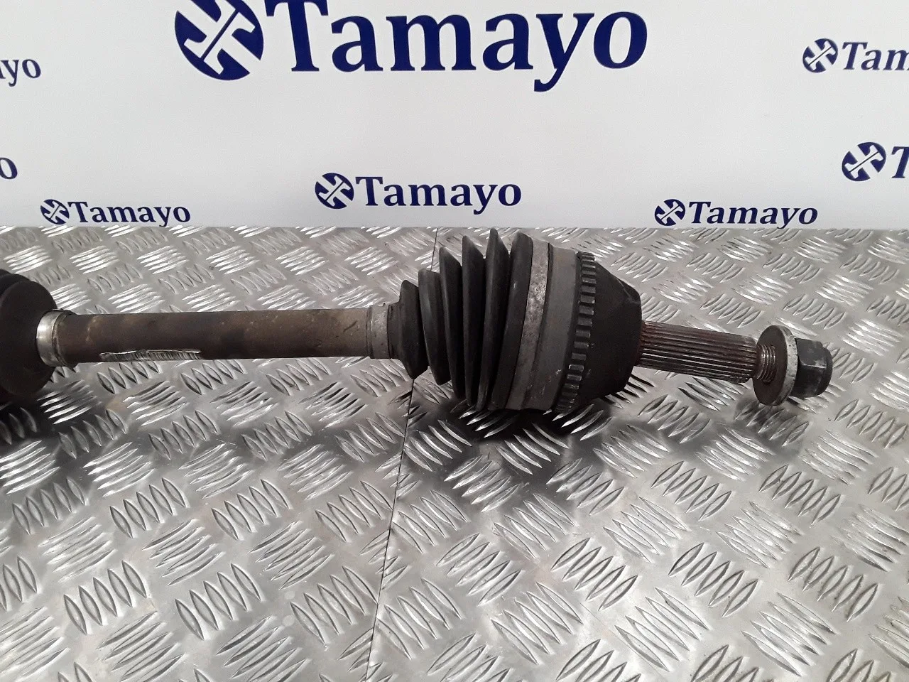 Transmision Delantera Derecha para Ford Transit Caja Cerrada '06