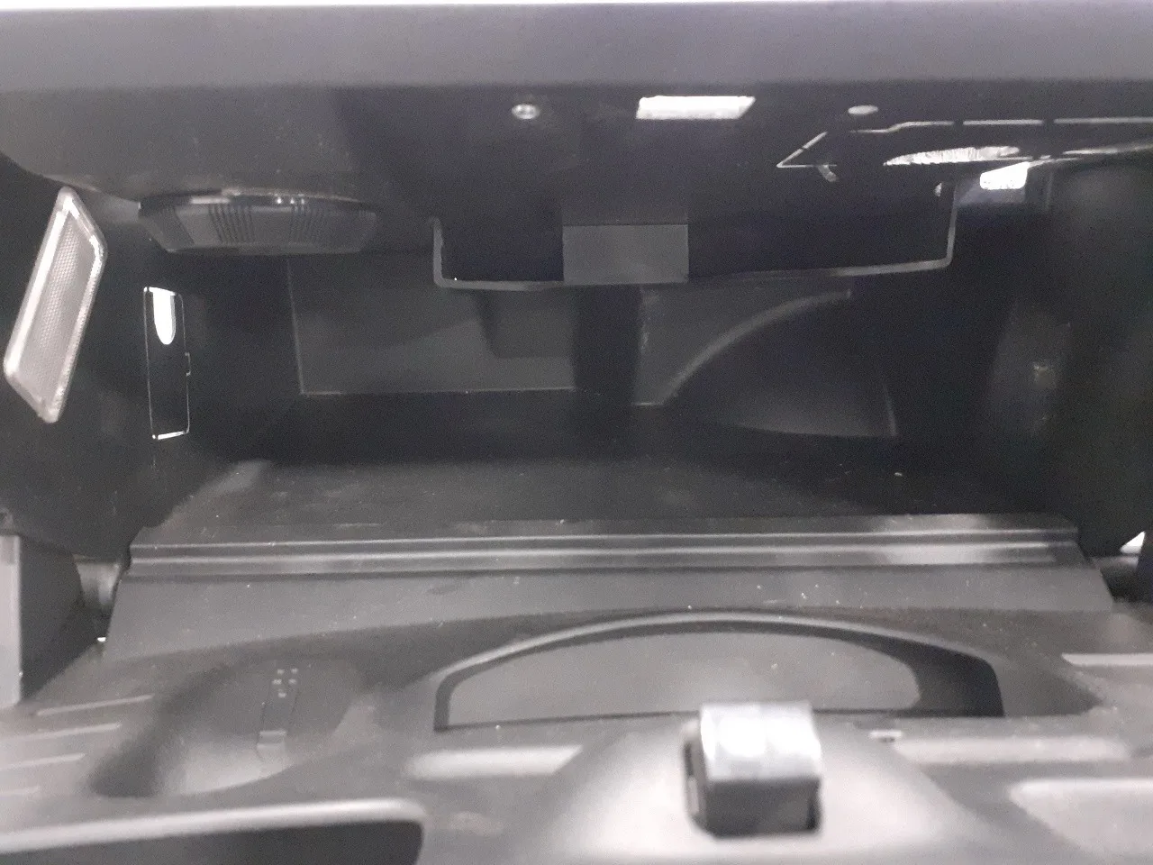 Guantera para Peugeot 308