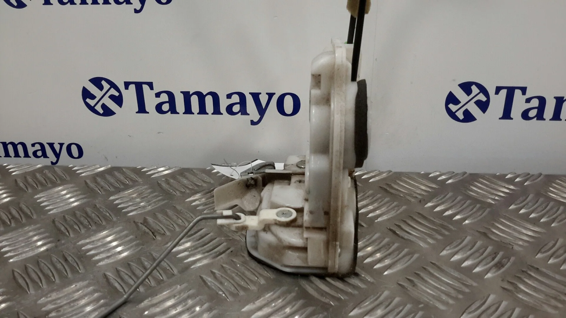 Cerradura Puerta Delantera Izquierda para Mazda 3 Lim. (Bl)