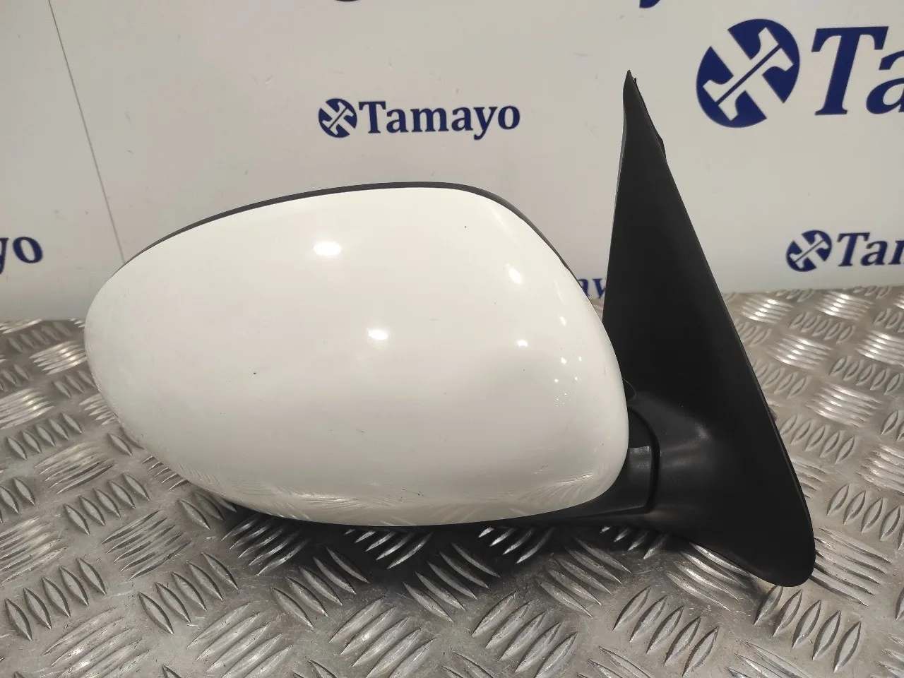 Retrovisor Derecho para Nissan Juke (F15)