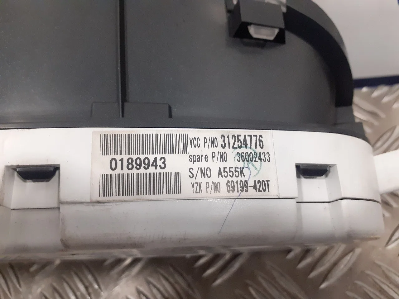 Cuadro Instrumentos para Volvo C30