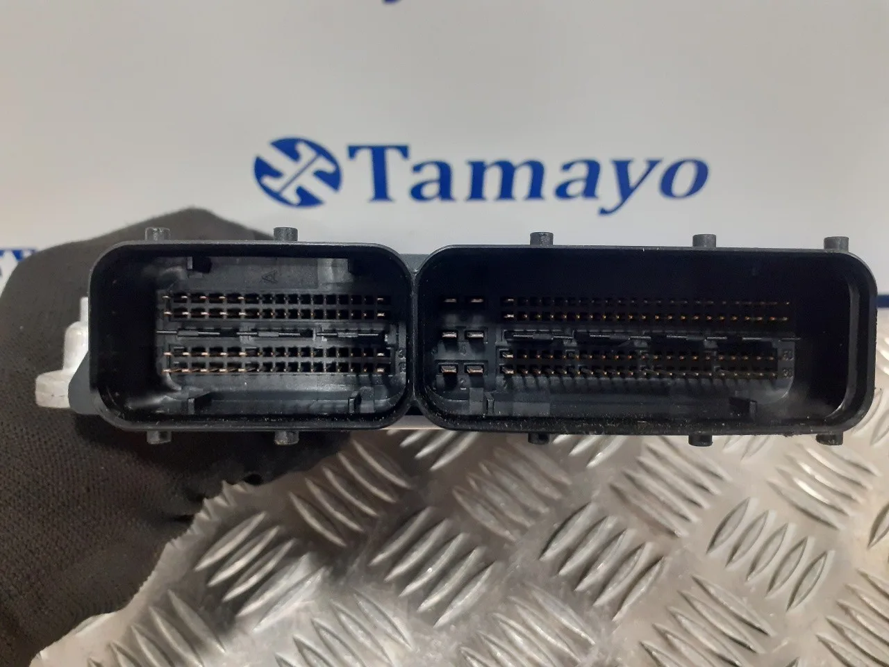 Centralita Motor Uce para Audi A4 Avant (8E)