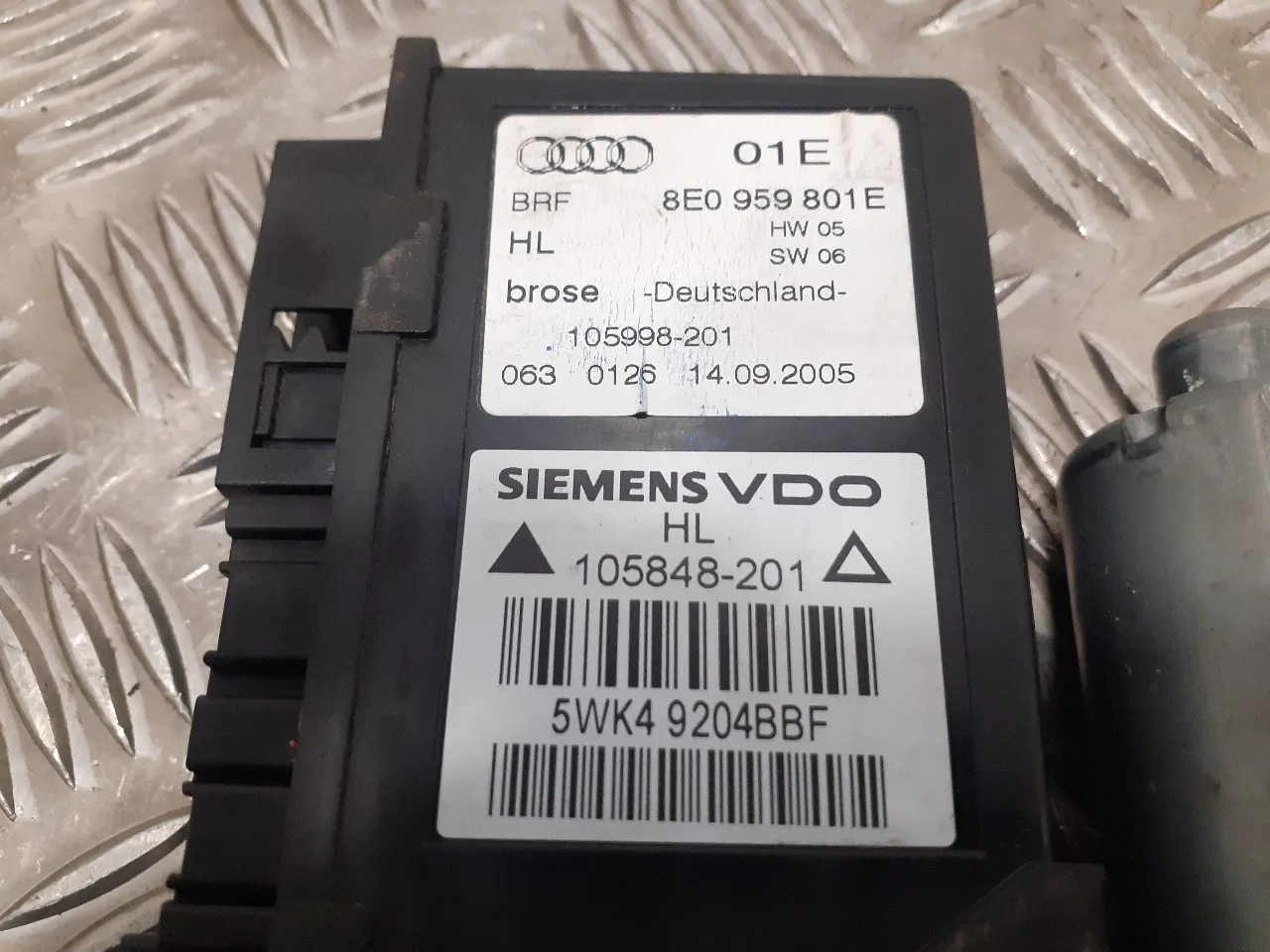 Motor Elevalunas Trasero Izquierdo para Audi A4 Avant (8E)