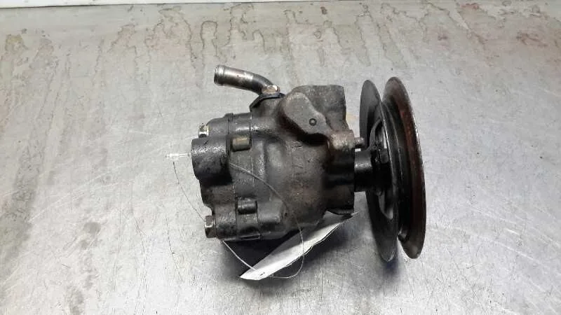 Bomba Servodireccion para Mitsubishi Pajero