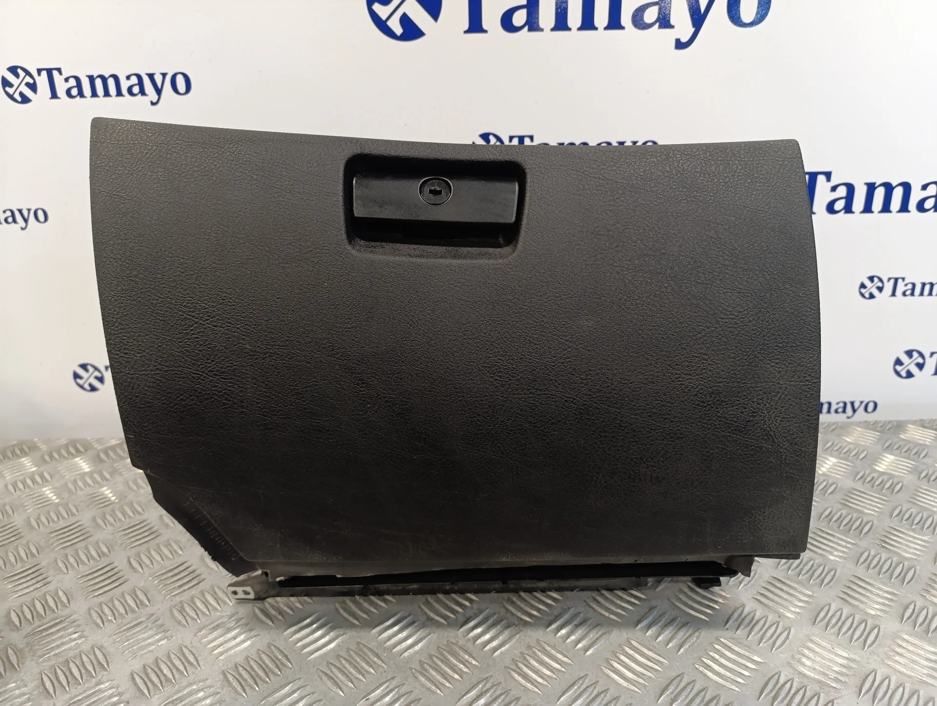 Guantera para Bmw X5 (E53)