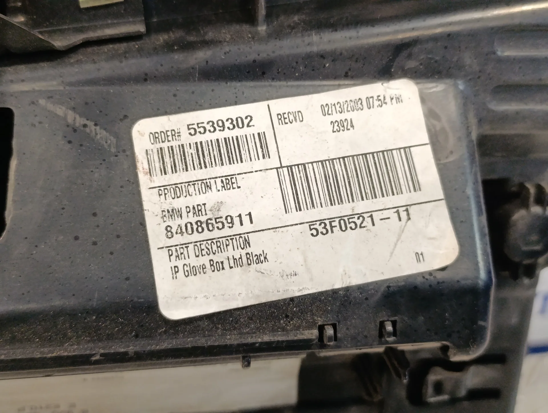 Guantera para Bmw X5 (E53)