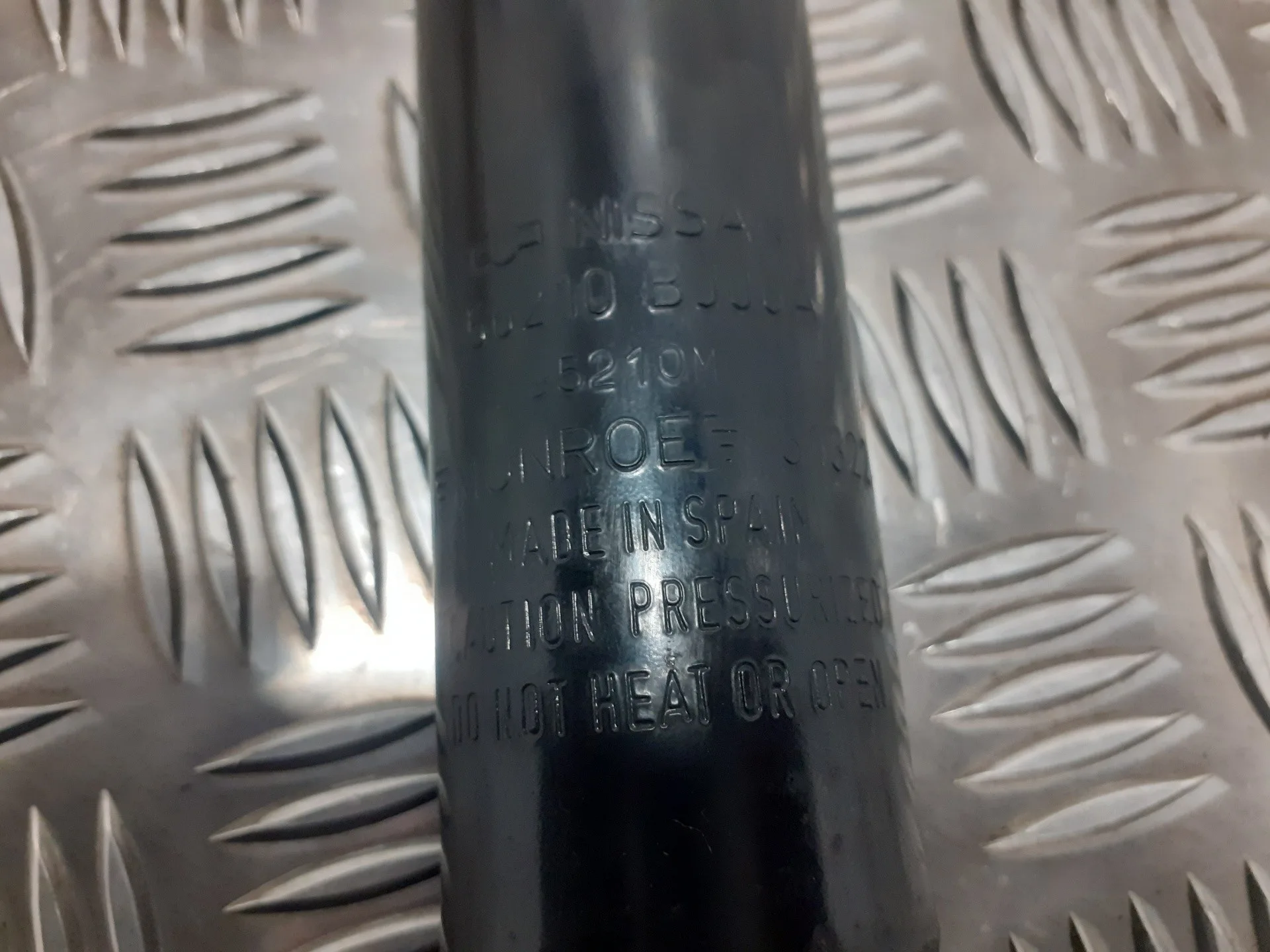 Amortiguador Trasero Derecho para Nissan Nv 200 (M20)