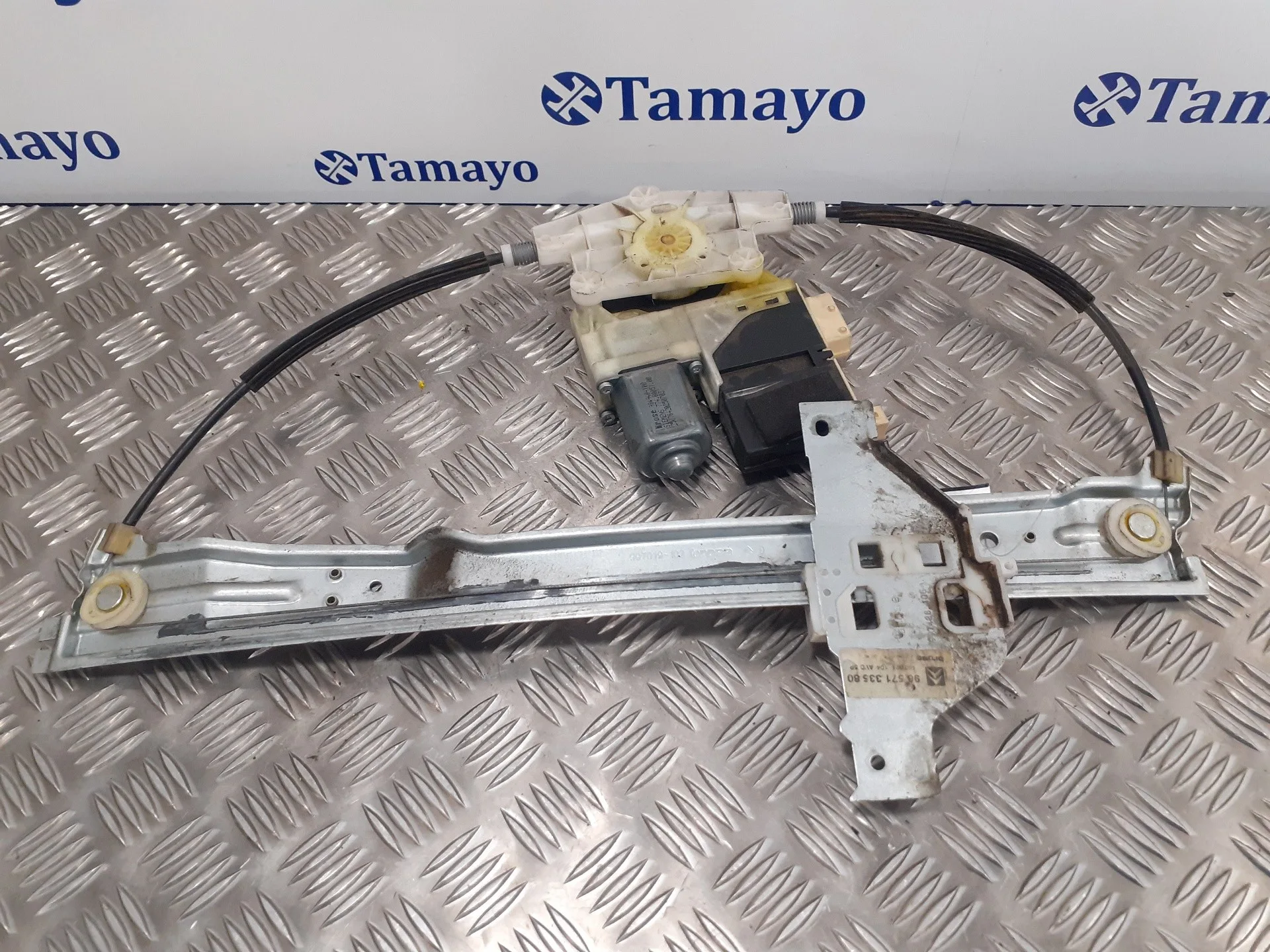 Elevalunas Delantero Derecho para Citroën C4 Berlina