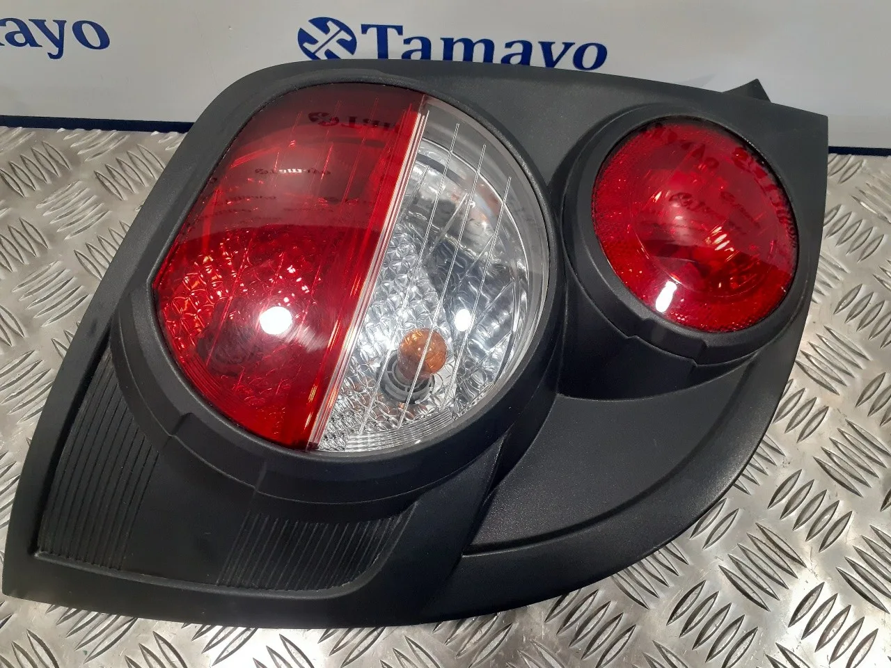 Piloto Trasero Izquierdo para Chevrolet Aveo