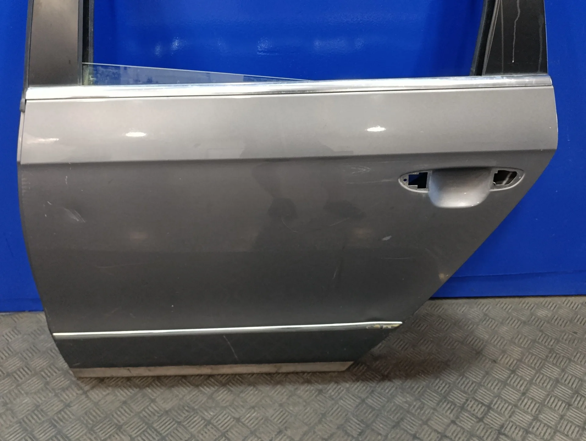 Puerta Trasera Izquierda para Volkswagen Passat Variant (3C5)