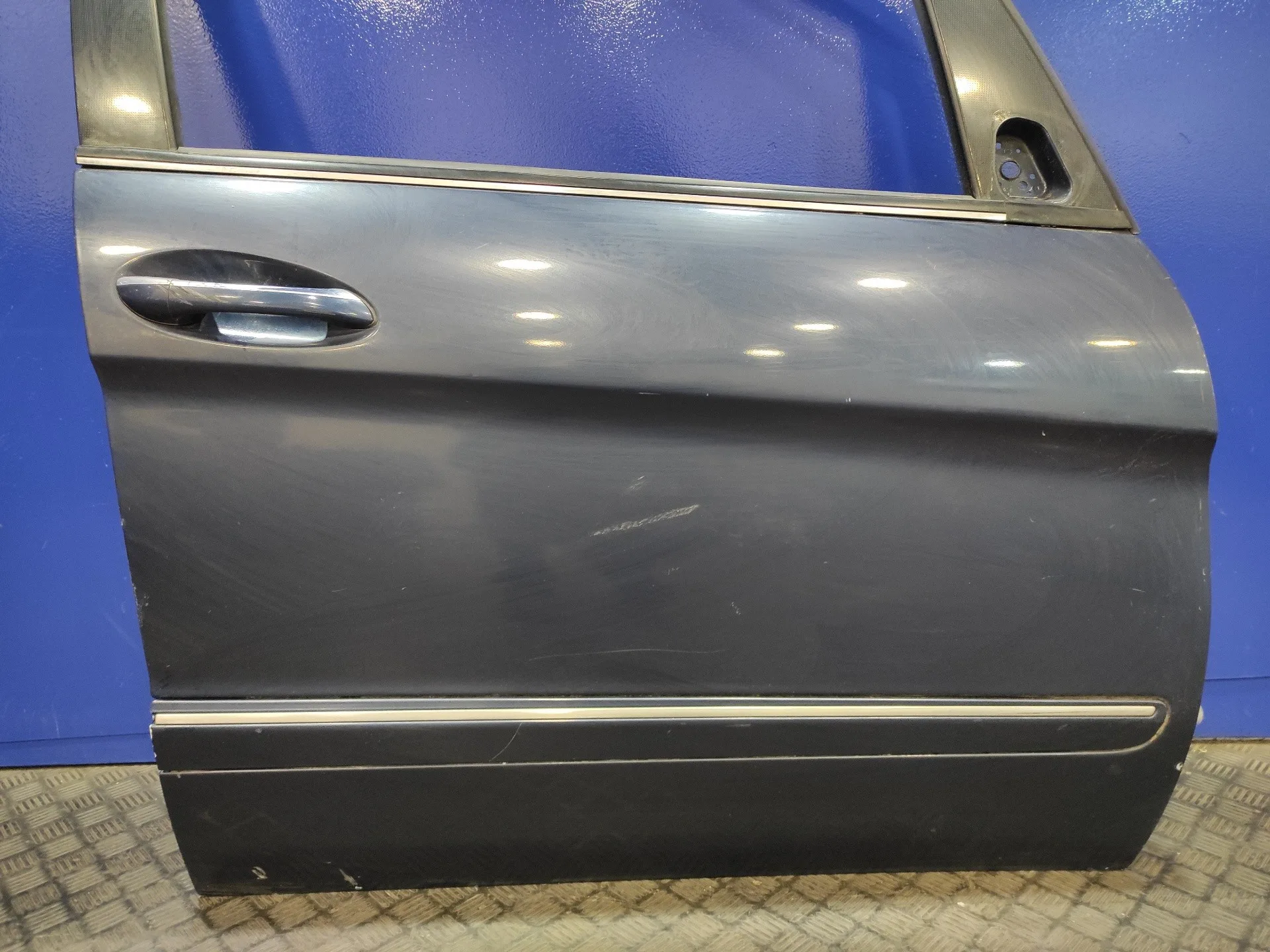 Puerta Delantera Derecha para Mercedes-Benz Clase B (W245)