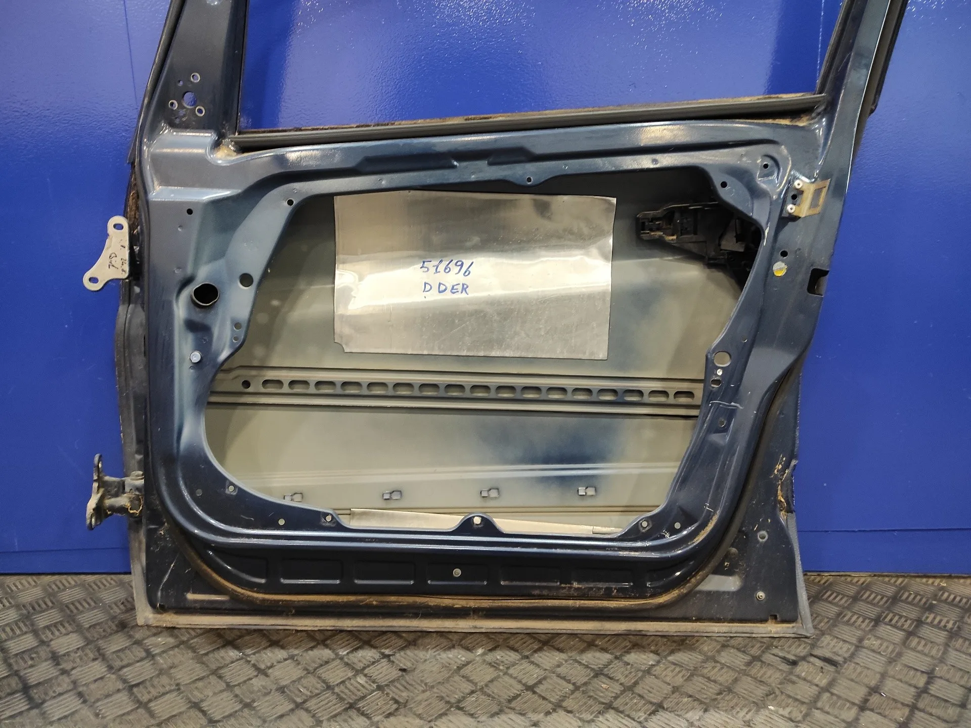 Puerta Delantera Derecha para Mercedes-Benz Clase B (W245)