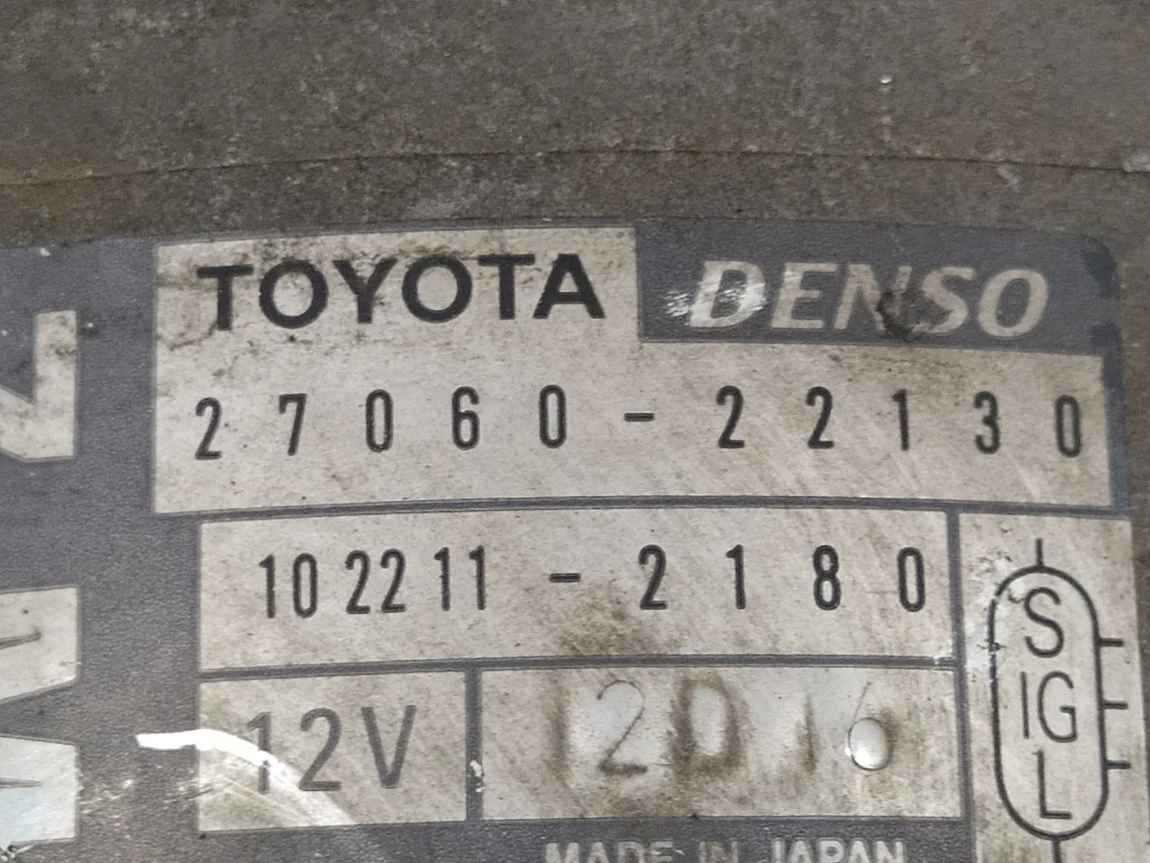 Alternador para Toyota Rav 4 (A2)
