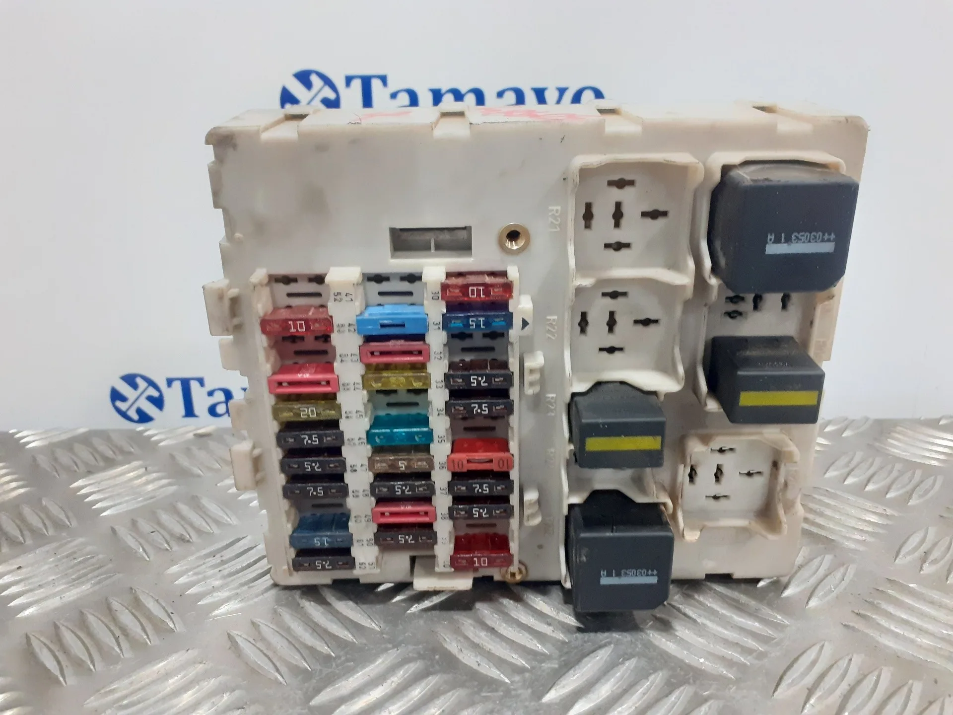Caja Reles / Fusibles para Ford Transit Connect (Tc7)