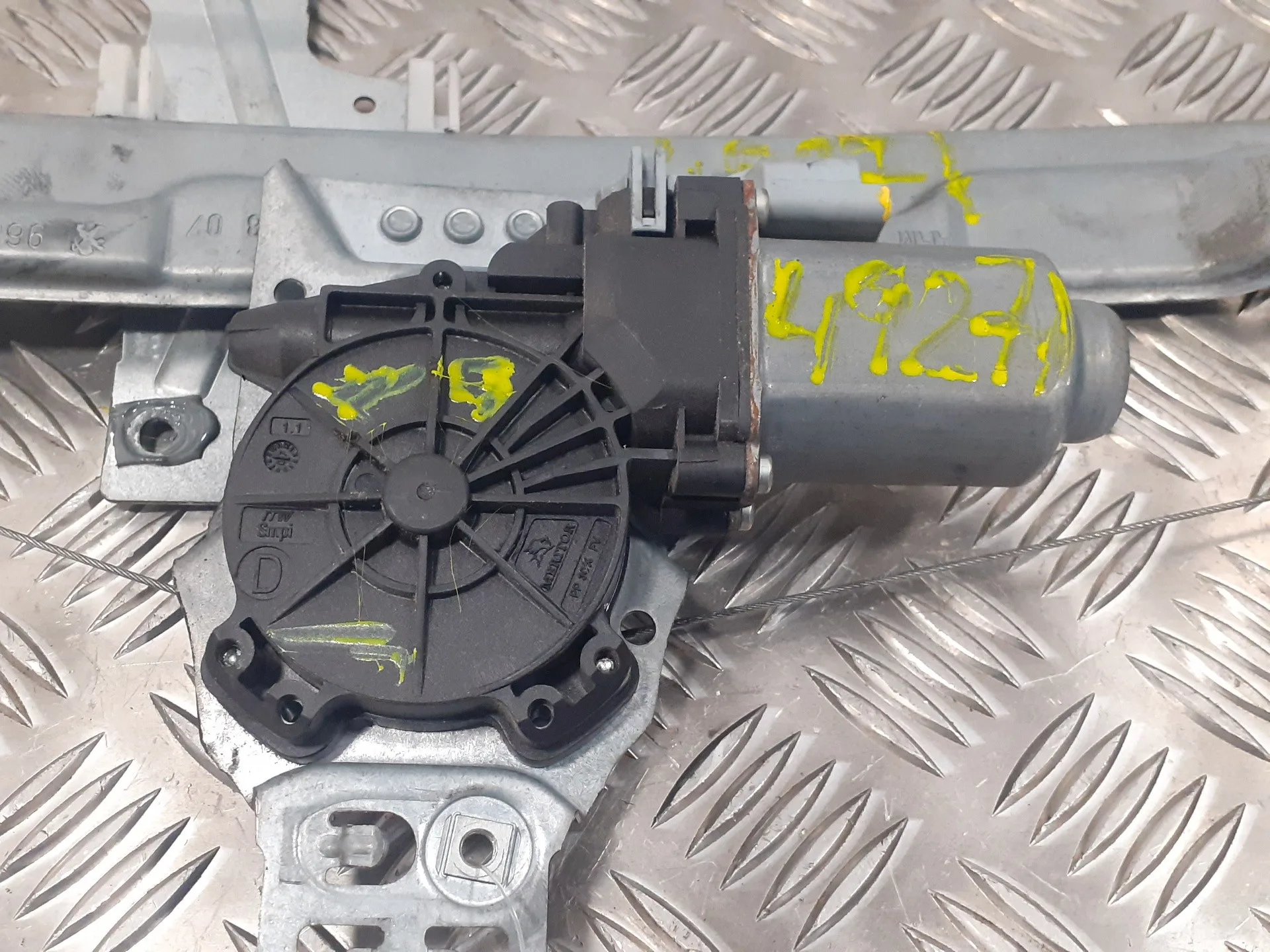 Elevalunas Delantero Derecho para Peugeot 207