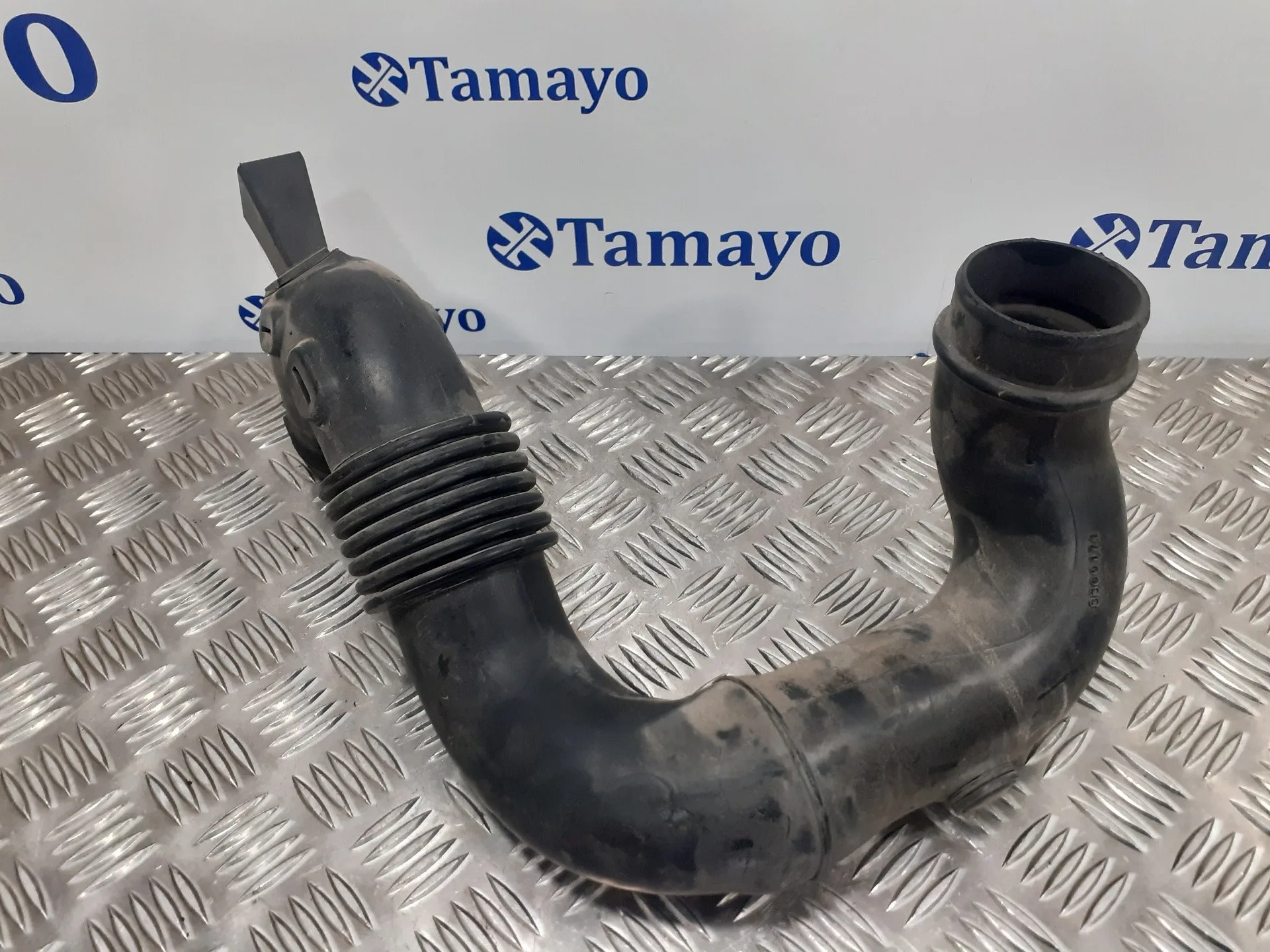 Tubo para Renault Master Kasten