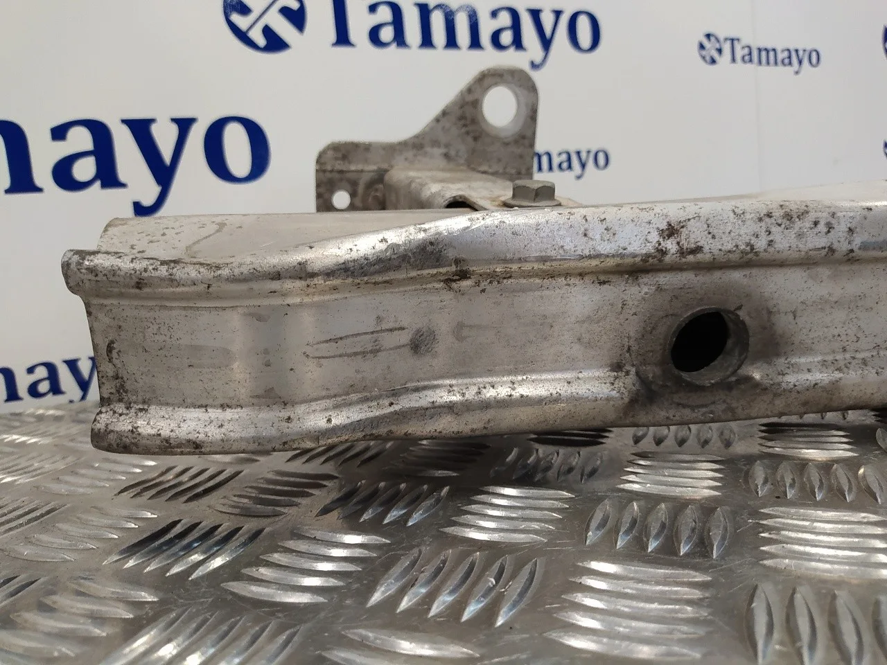 Refuerzo Paragolpes Trasero para Ford Kuga (Cbv)