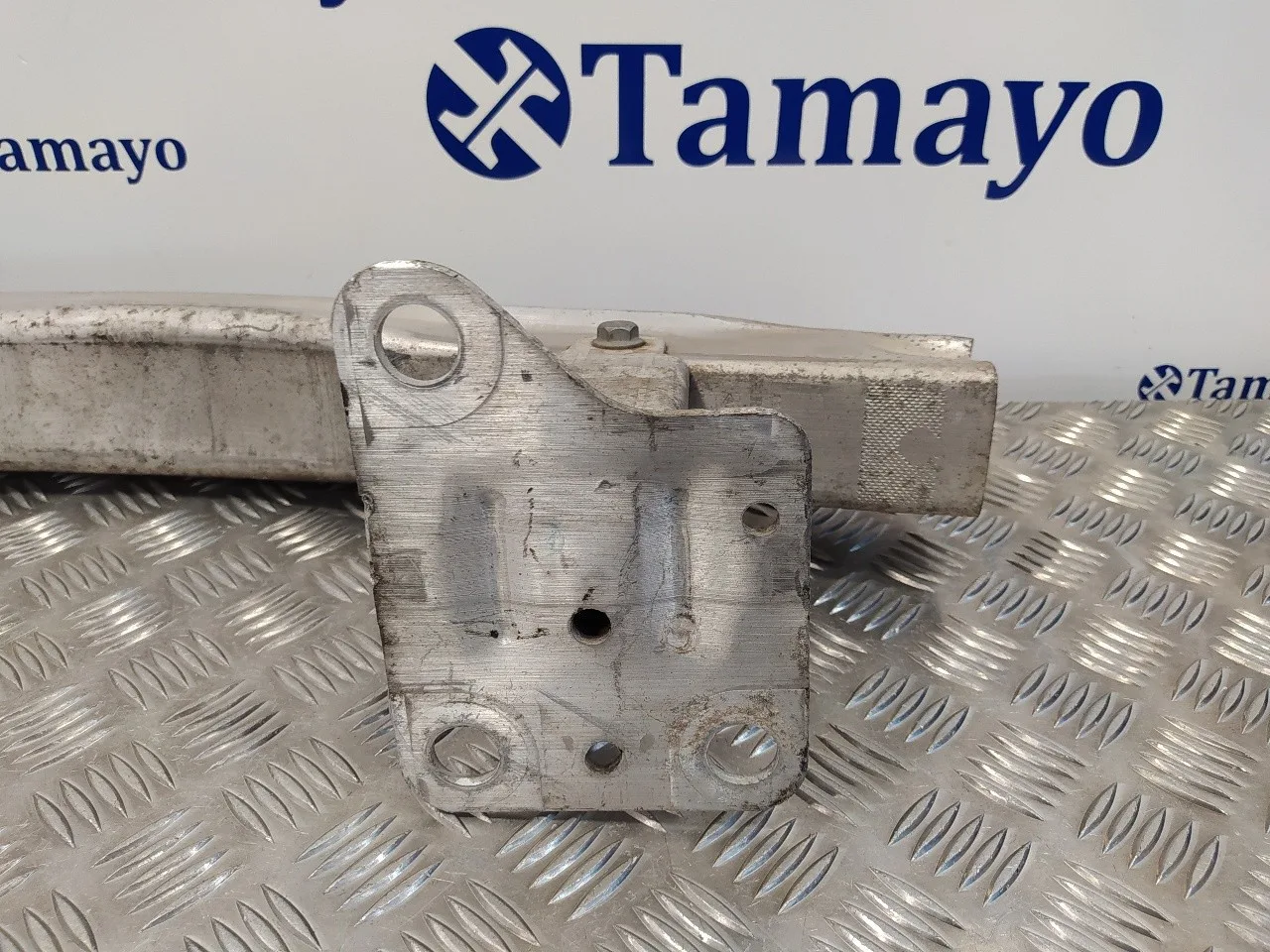 Refuerzo Paragolpes Trasero para Ford Kuga (Cbv)