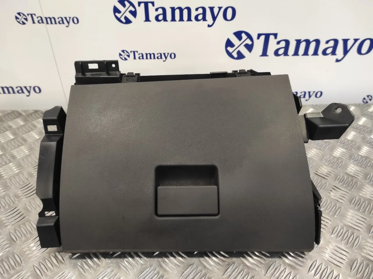Guantera para Ford Kuga (Cbv)