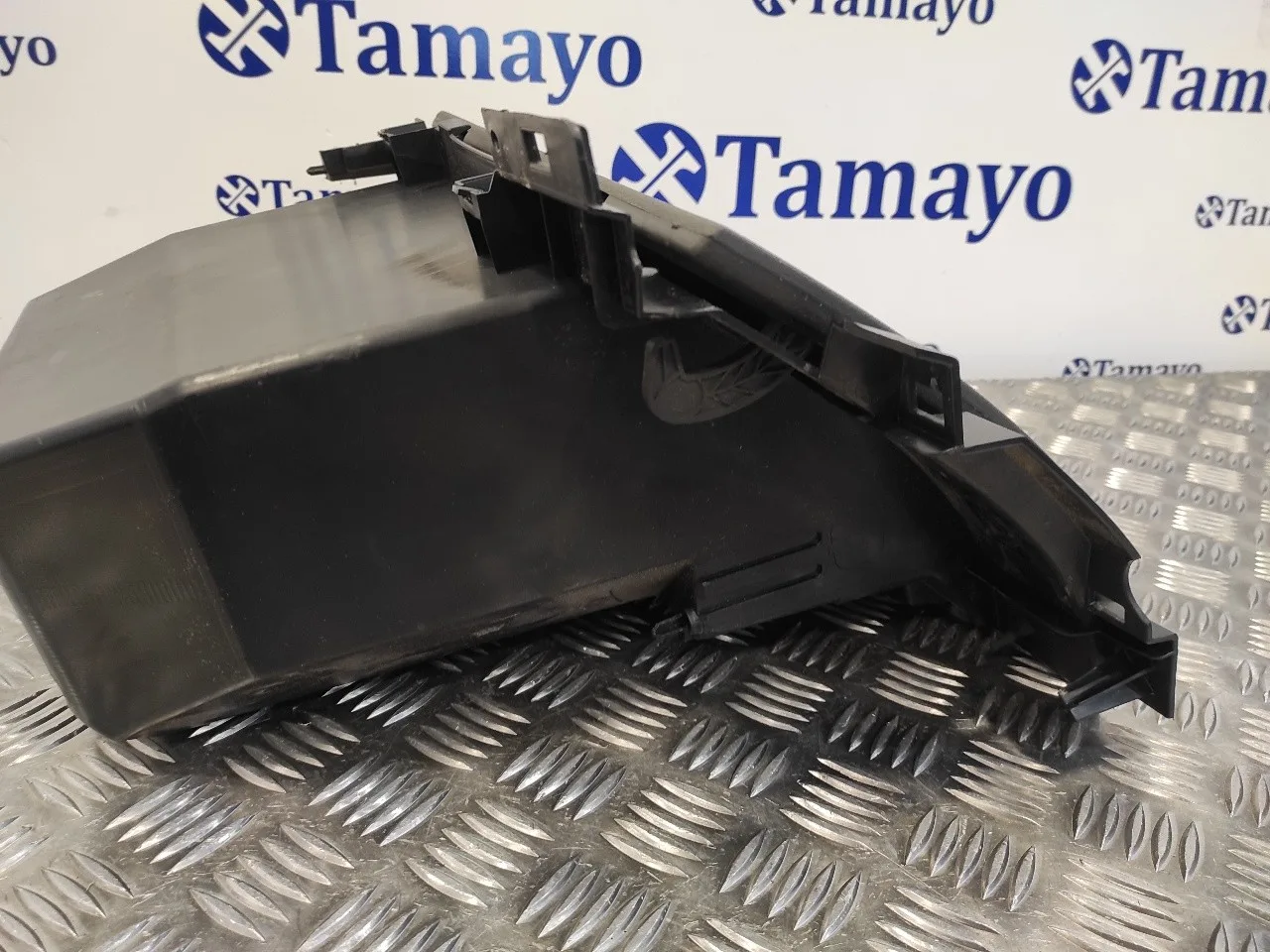 Guantera para Ford Kuga (Cbv)