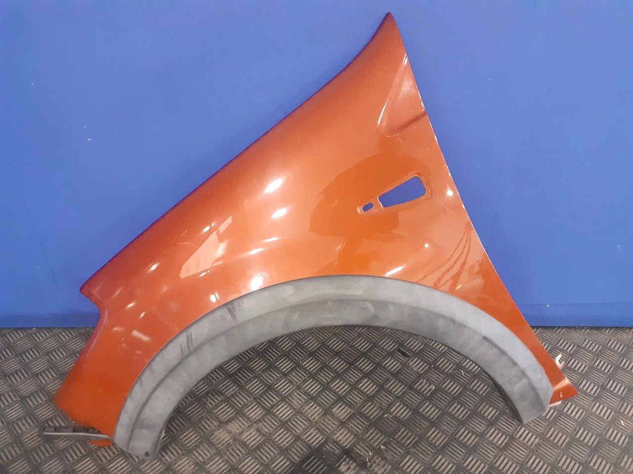 Aleta Delantera Izquierda para Dacia Sandero