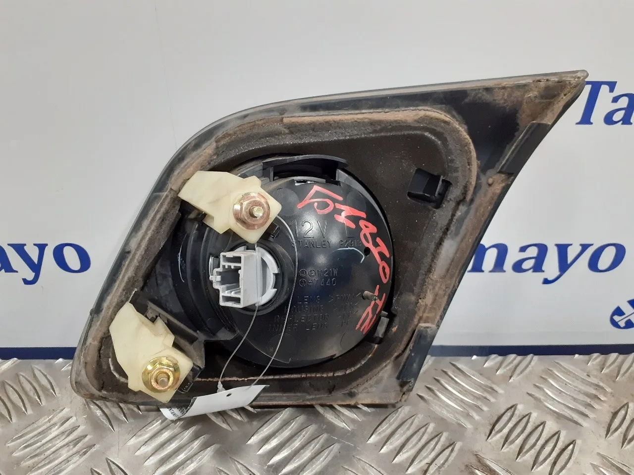 Piloto Trasero Izquierdo Porton para Mazda 3 Berlina (Bk)
