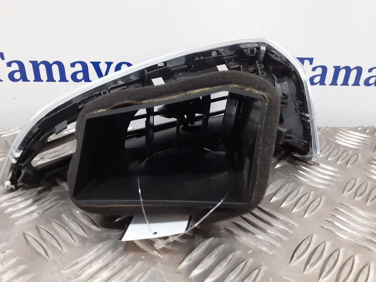 Rejilla Aireadora para Ford Focus Turn. (Cb8)