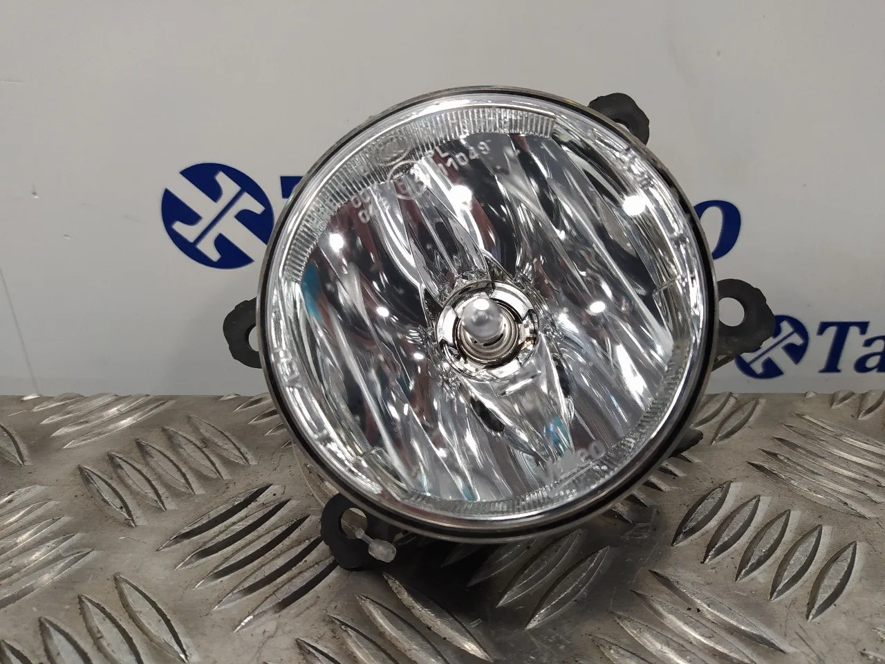 Faro Antiniebla Izquierdo para Dacia Dokker