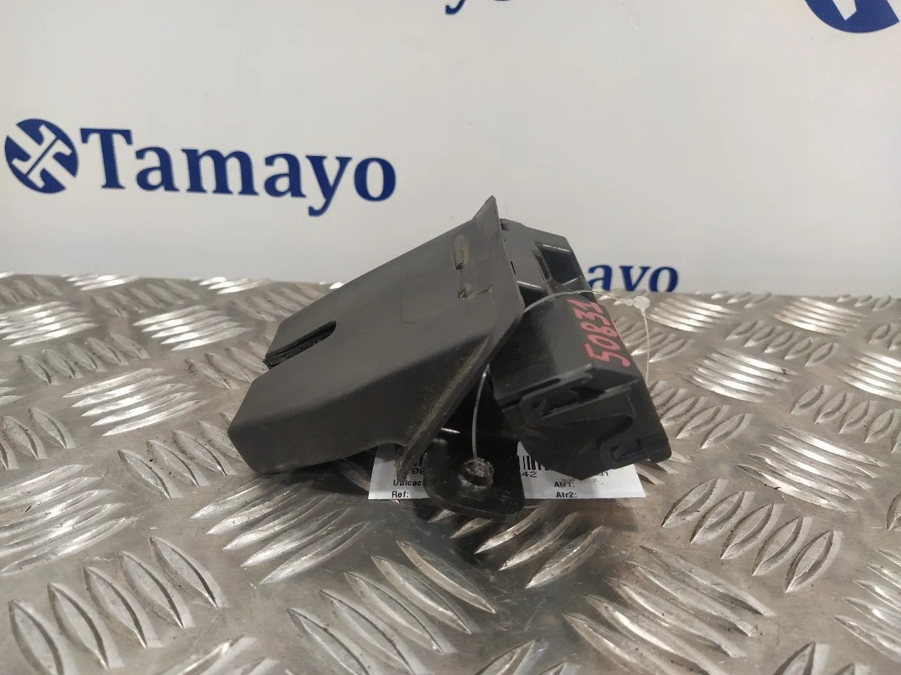 Cerradura Maletero / Porton para Ford Fiesta (Cb1)
