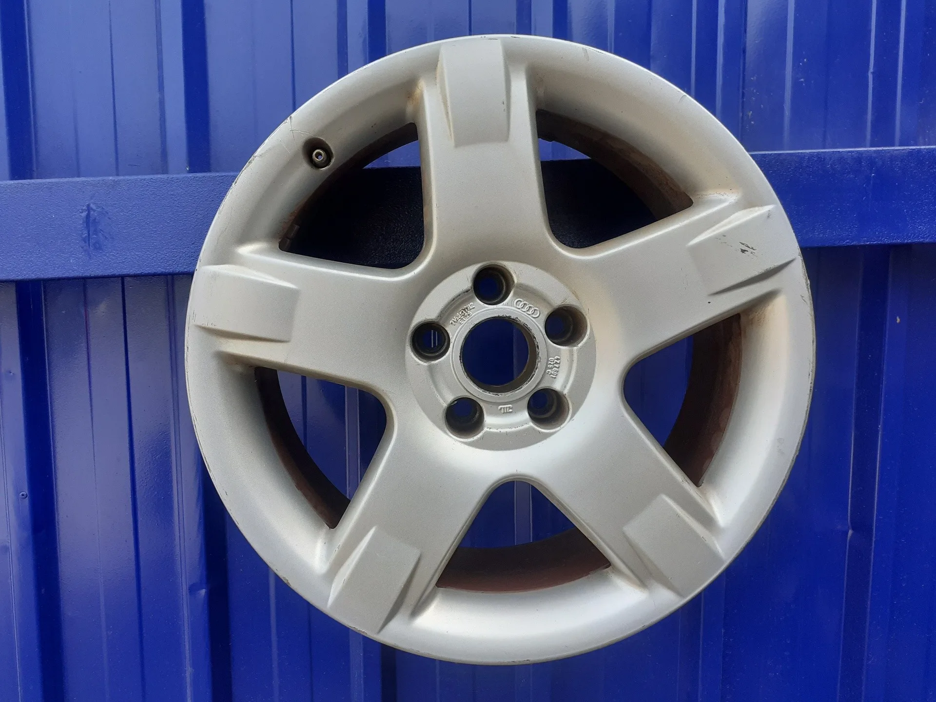 Llanta para Audi Allroad Quattro (4B5)