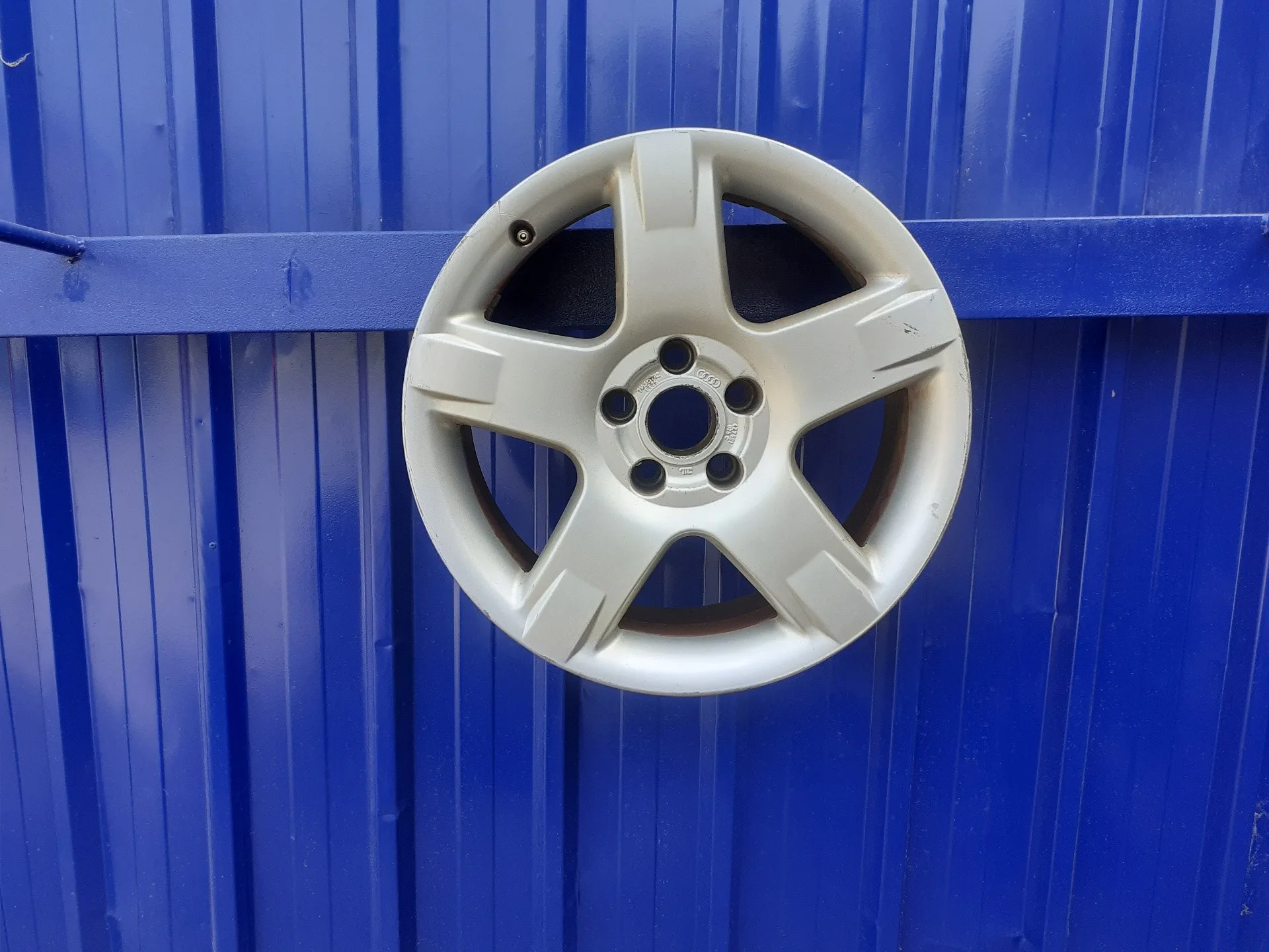 Llanta para Audi Allroad Quattro (4B5)