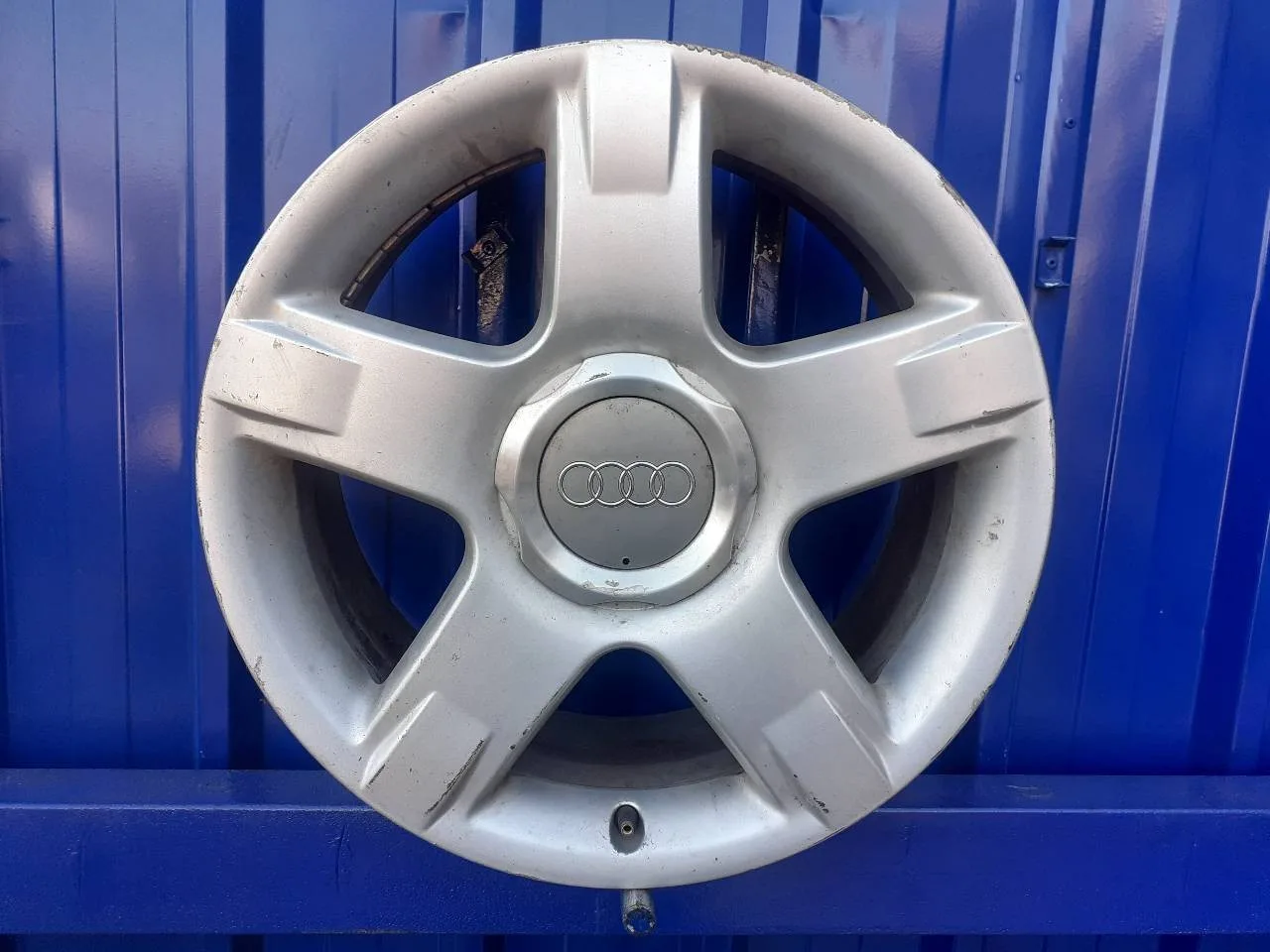 Llanta para Audi Allroad Quattro (4B5)