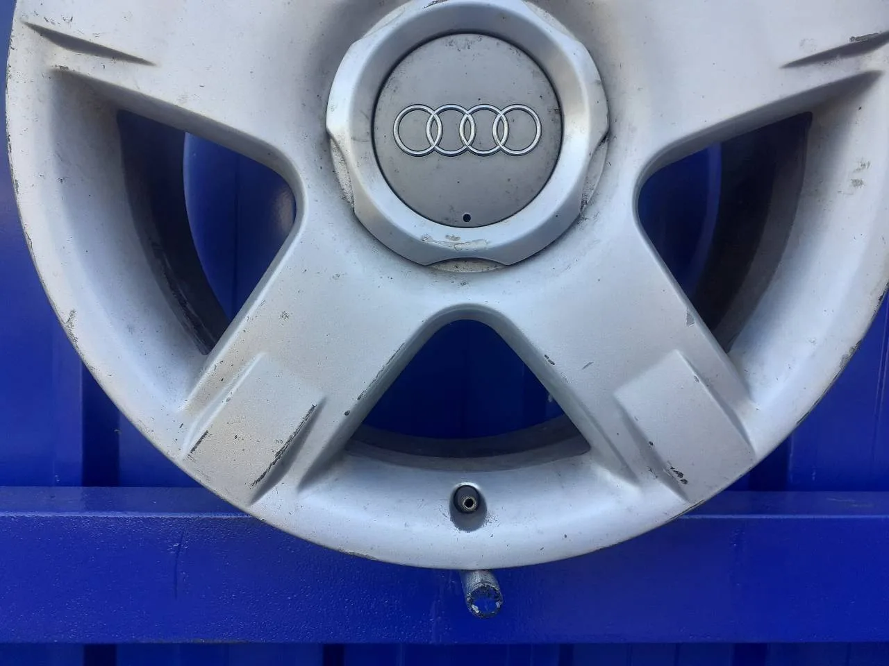 Llanta para Audi Allroad Quattro (4B5)