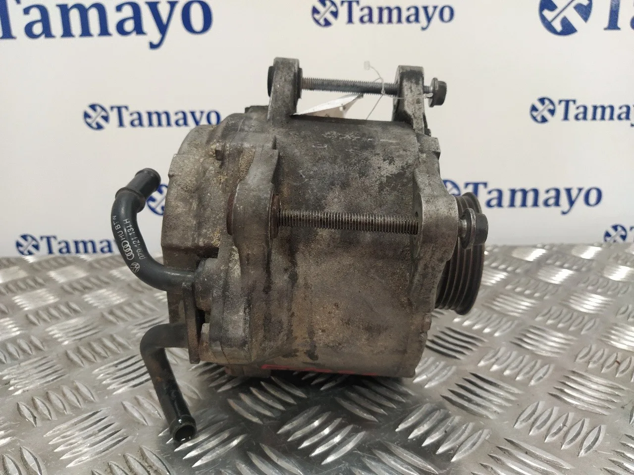 Alternador para Audi A6 Berlina (4F2)
