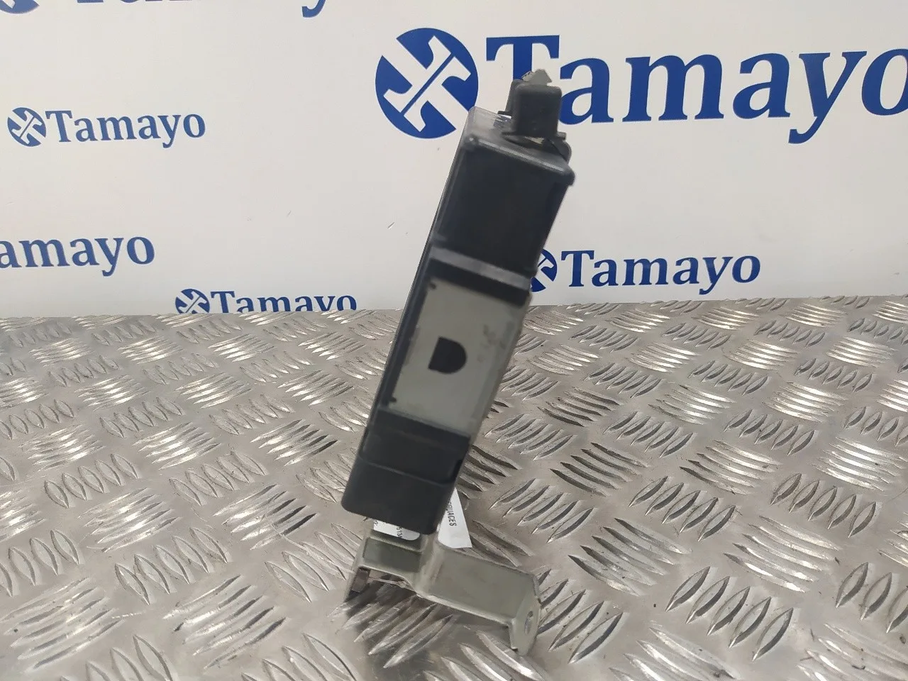 Modulo Electronico para Mitsubishi Montero (V60/V70)