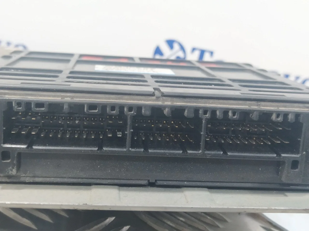 Modulo Electronico para Mitsubishi Montero (V60/V70)
