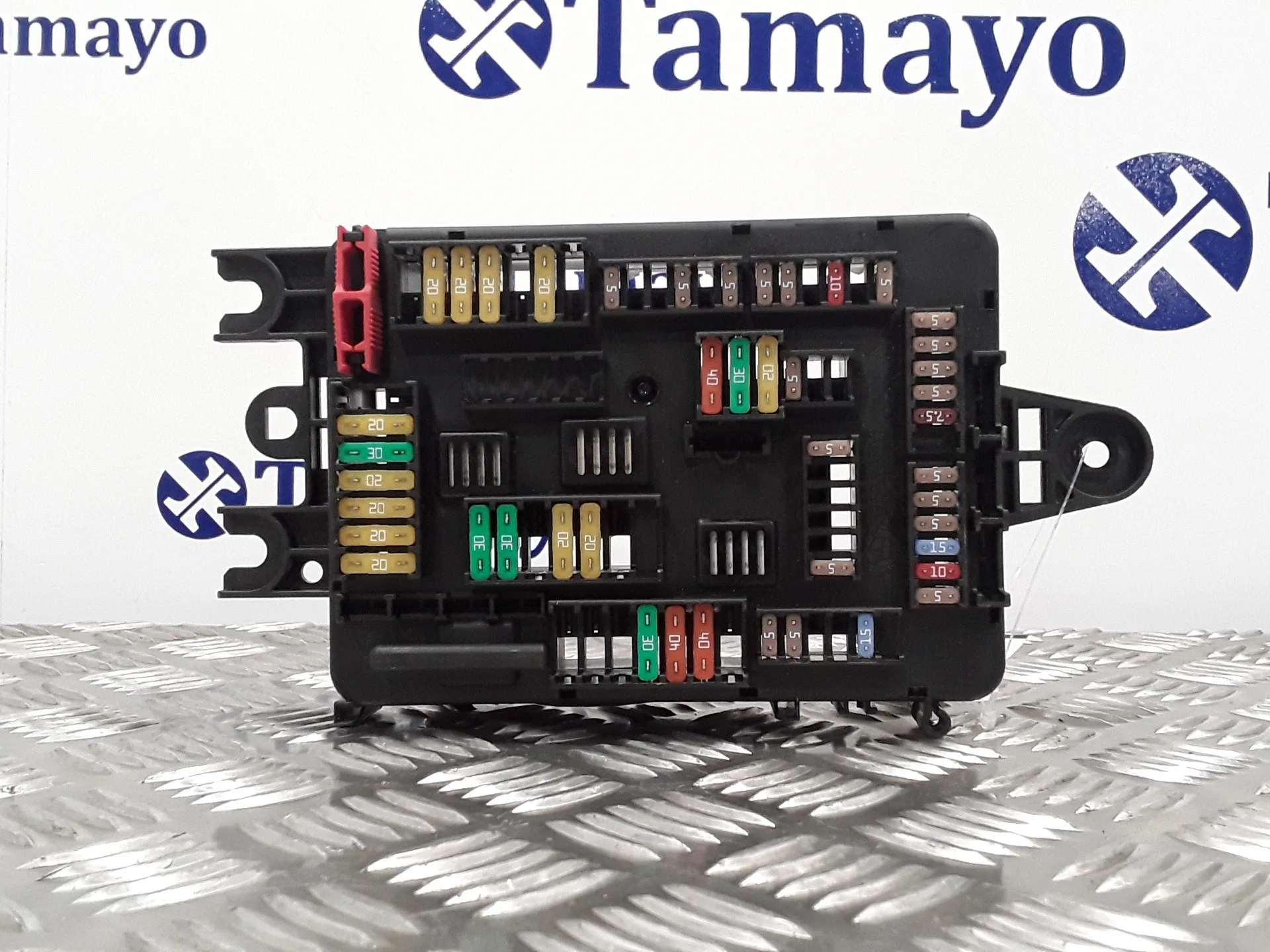Caja Reles / Fusibles para Bmw Serie 3 Lim. (F30)