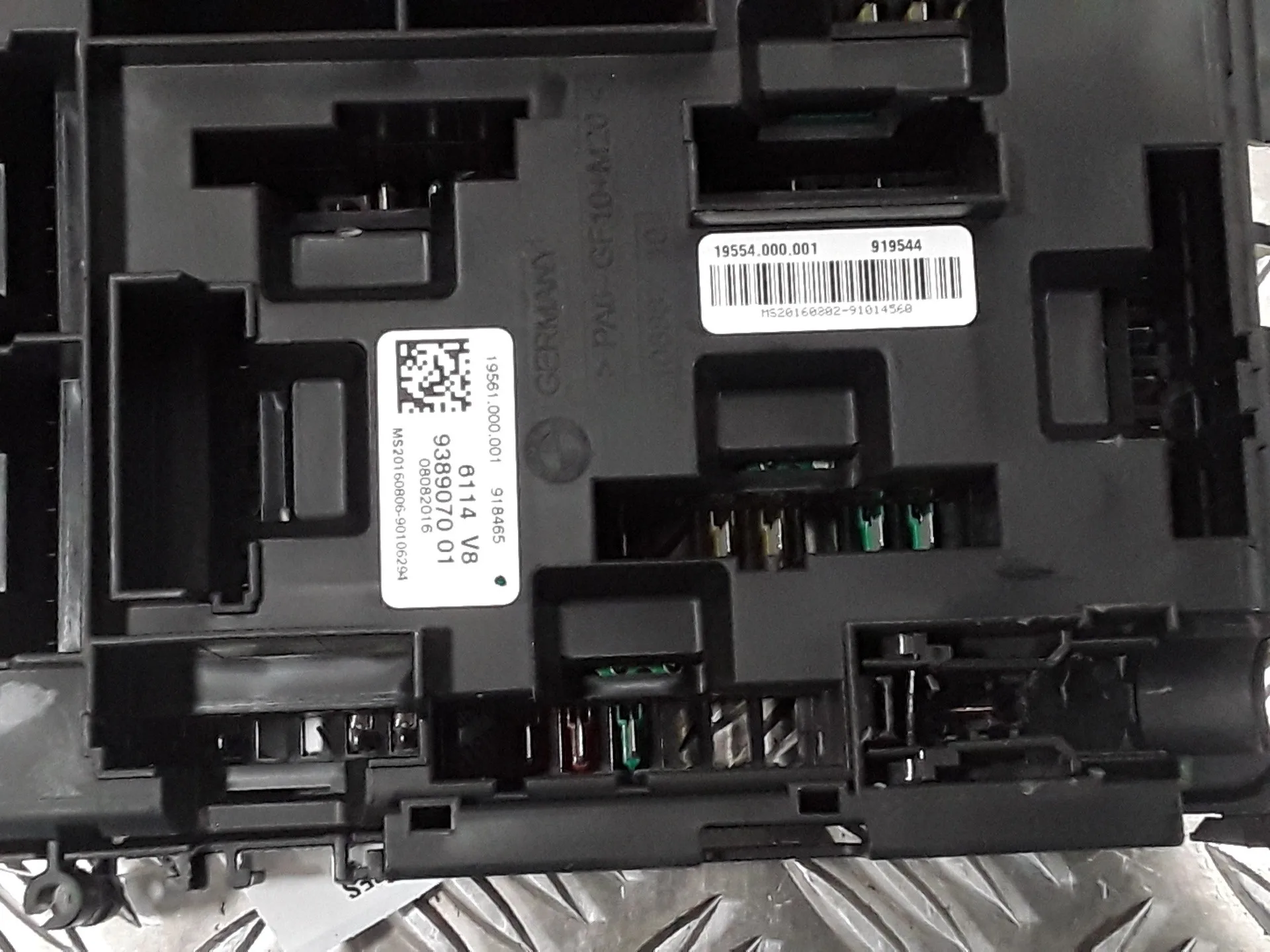 Caja Reles / Fusibles para Bmw Serie 3 Lim. (F30)
