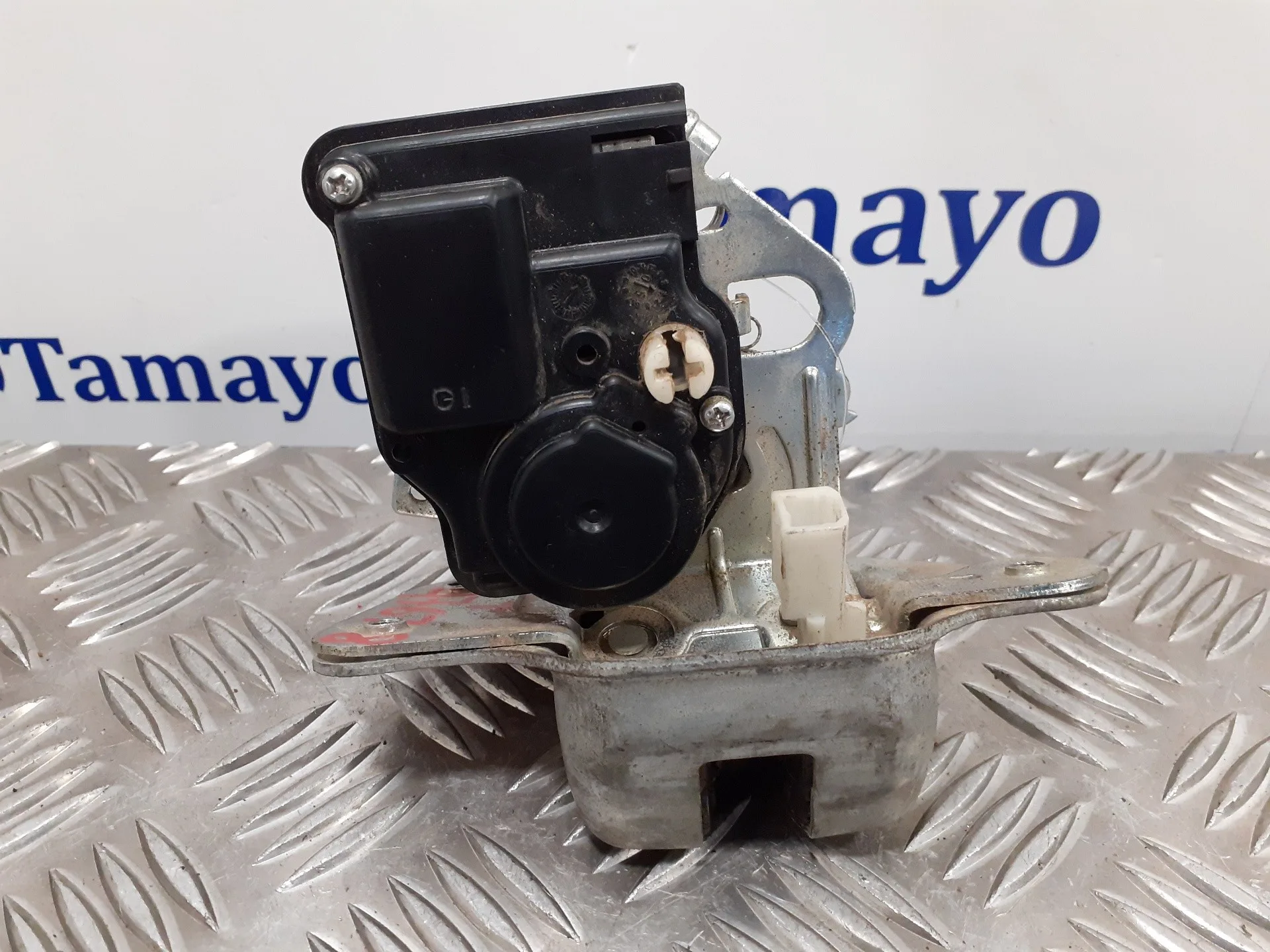 Cerradura Maletero / Porton para Jeep Commander (Xk, Xh)