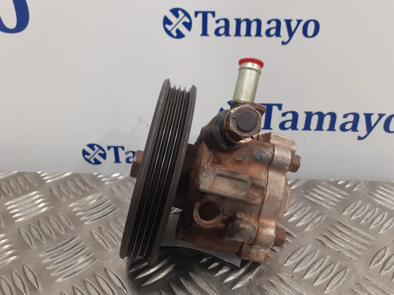 Bomba Direccion para Mitsubishi L 200 (K6/7)