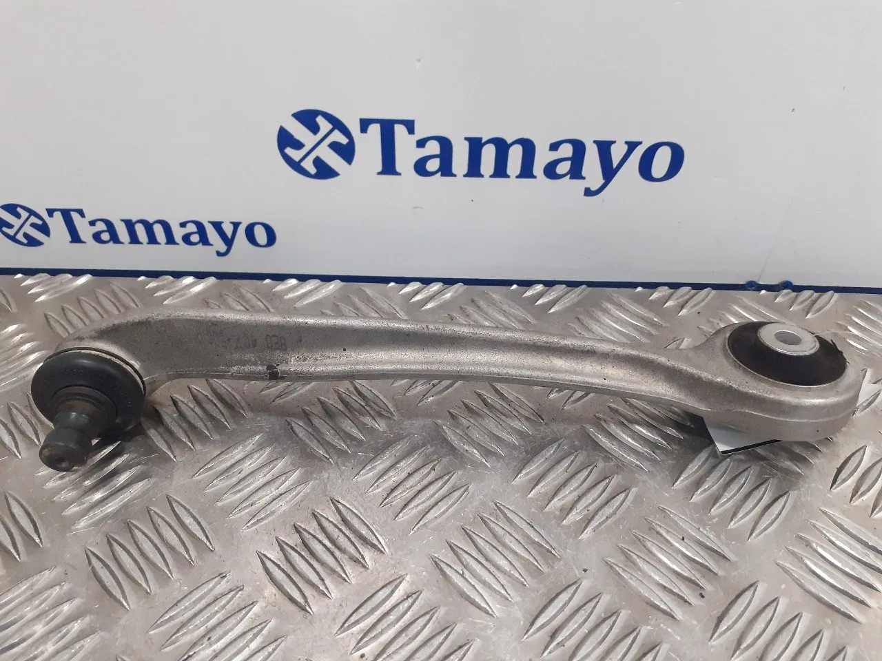 Tirante Delantero Derecho para Volkswagen Passat Berlina (3B3)
