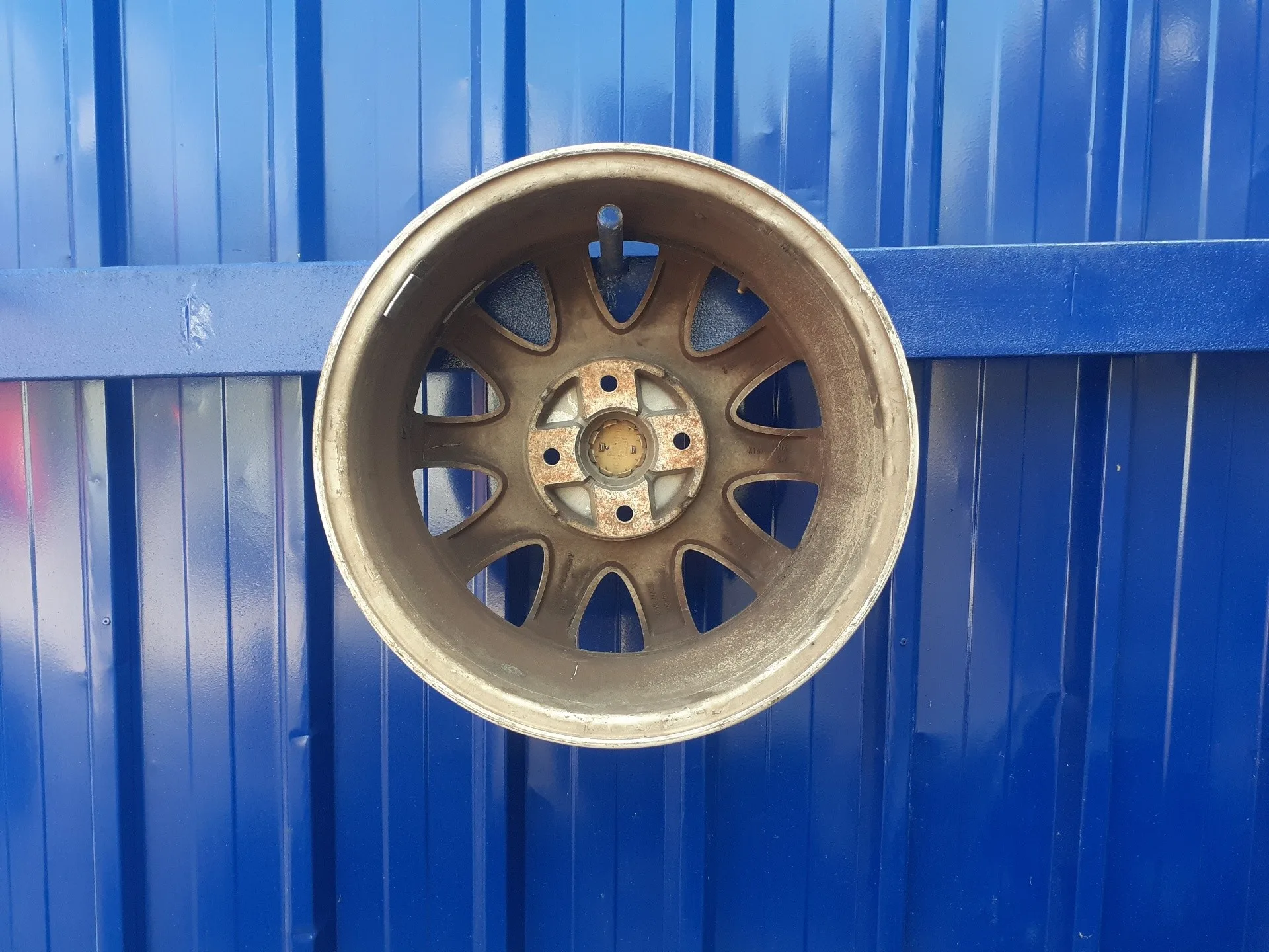 Llanta para Nissan Primera Berlina (P12)