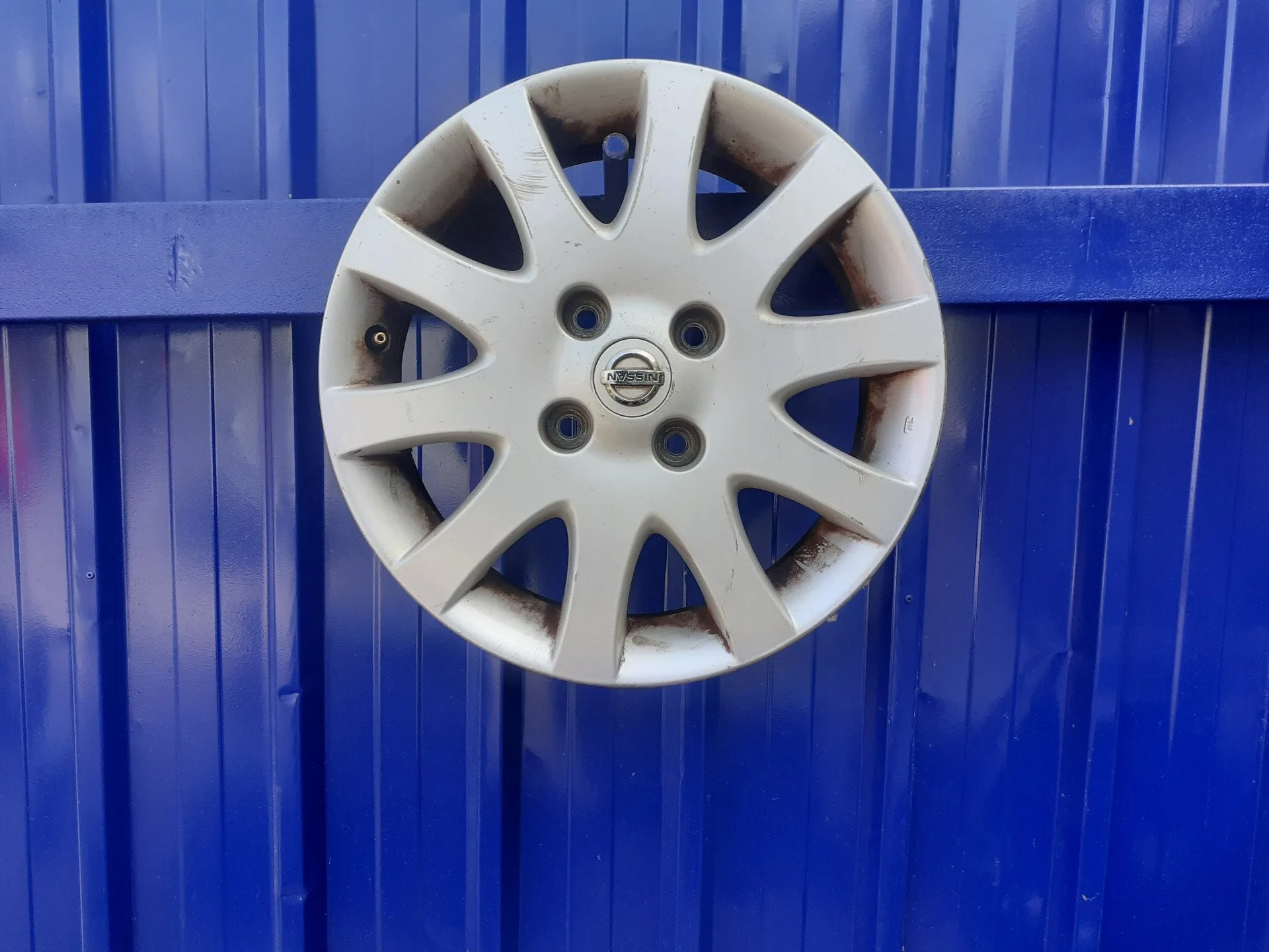 Llanta para Nissan Primera Berlina (P12)