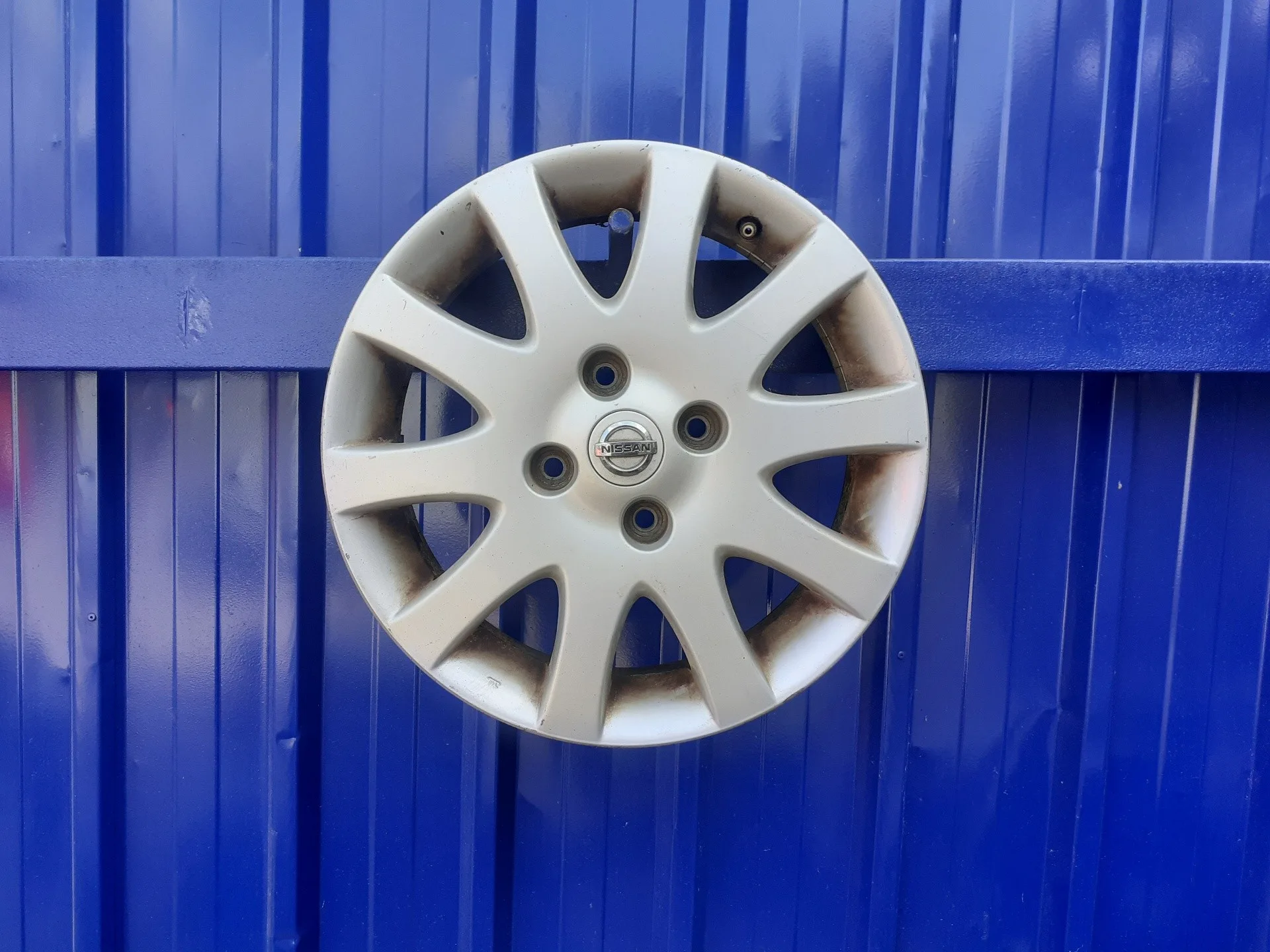 Llanta para Nissan Primera Berlina (P12)