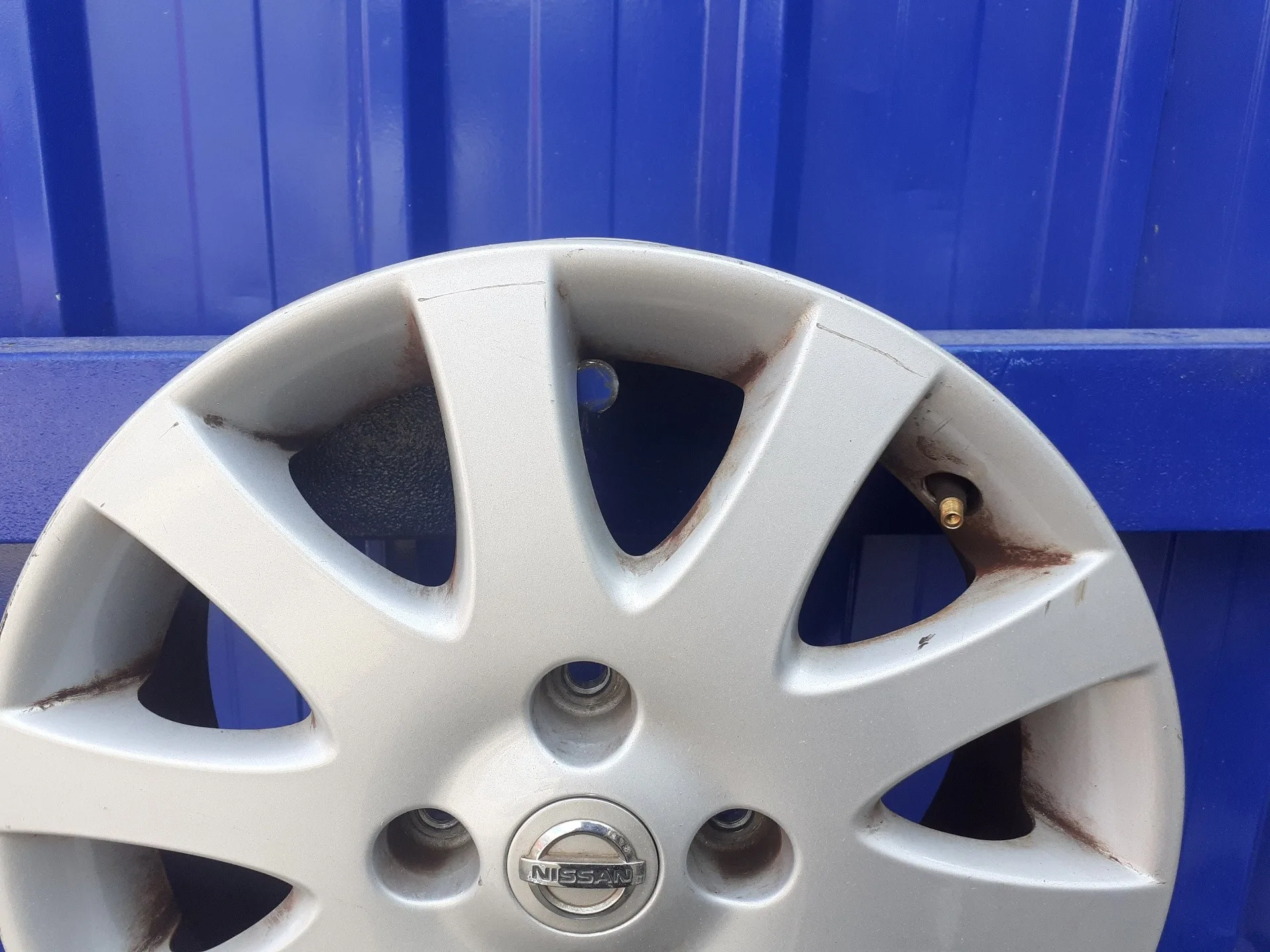 Llanta para Nissan Primera Berlina (P12)