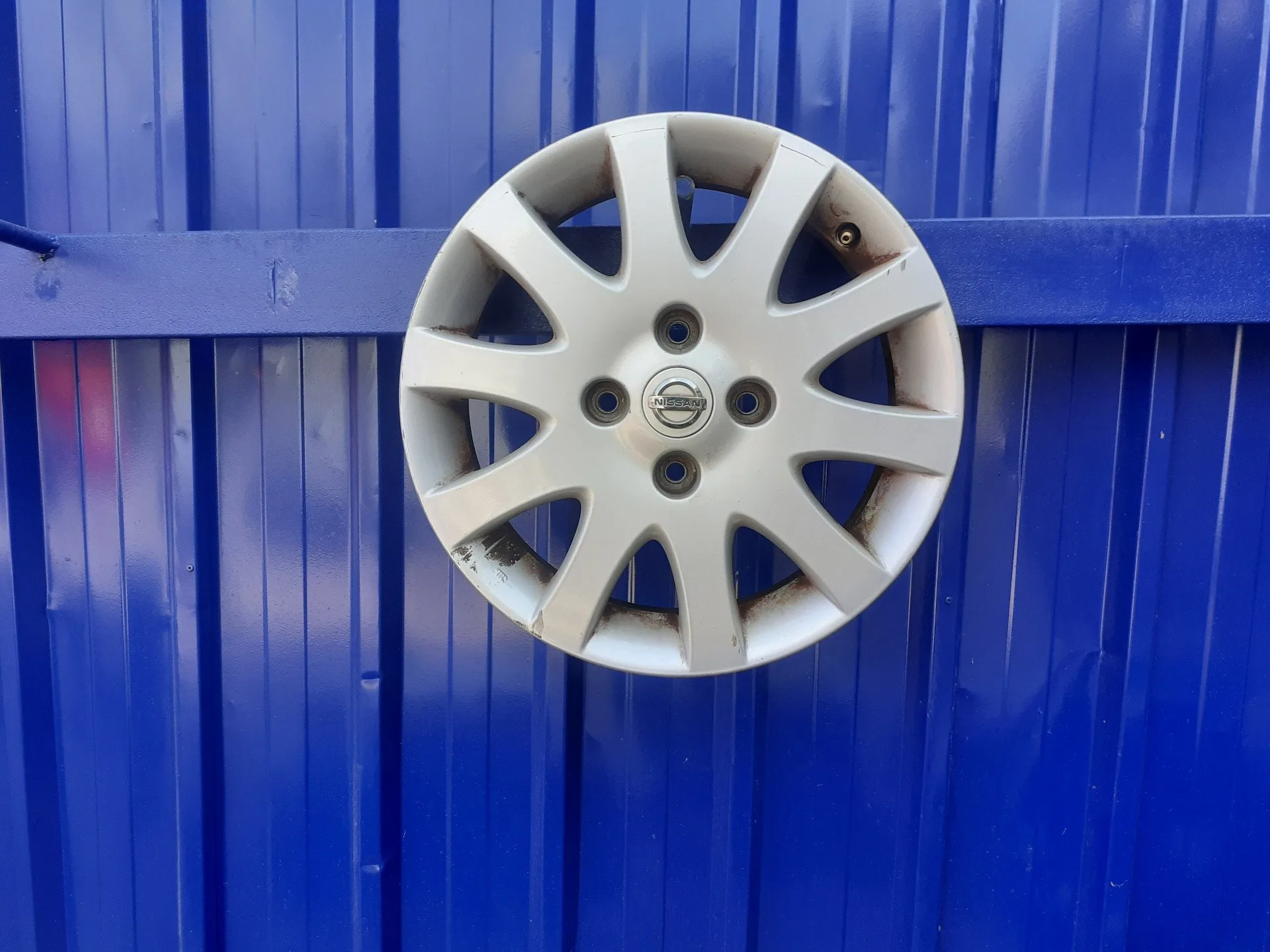 Llanta para Nissan Primera Berlina (P12)
