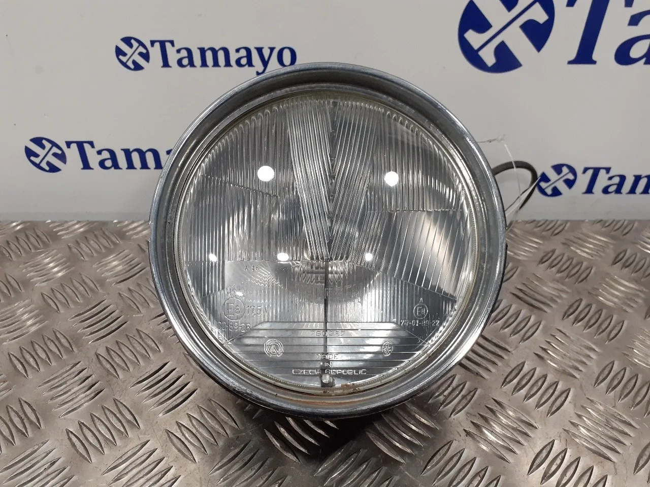 Faro Derecho para Lada Niva ( 2121 / 21213 / 21214 / 21215 )